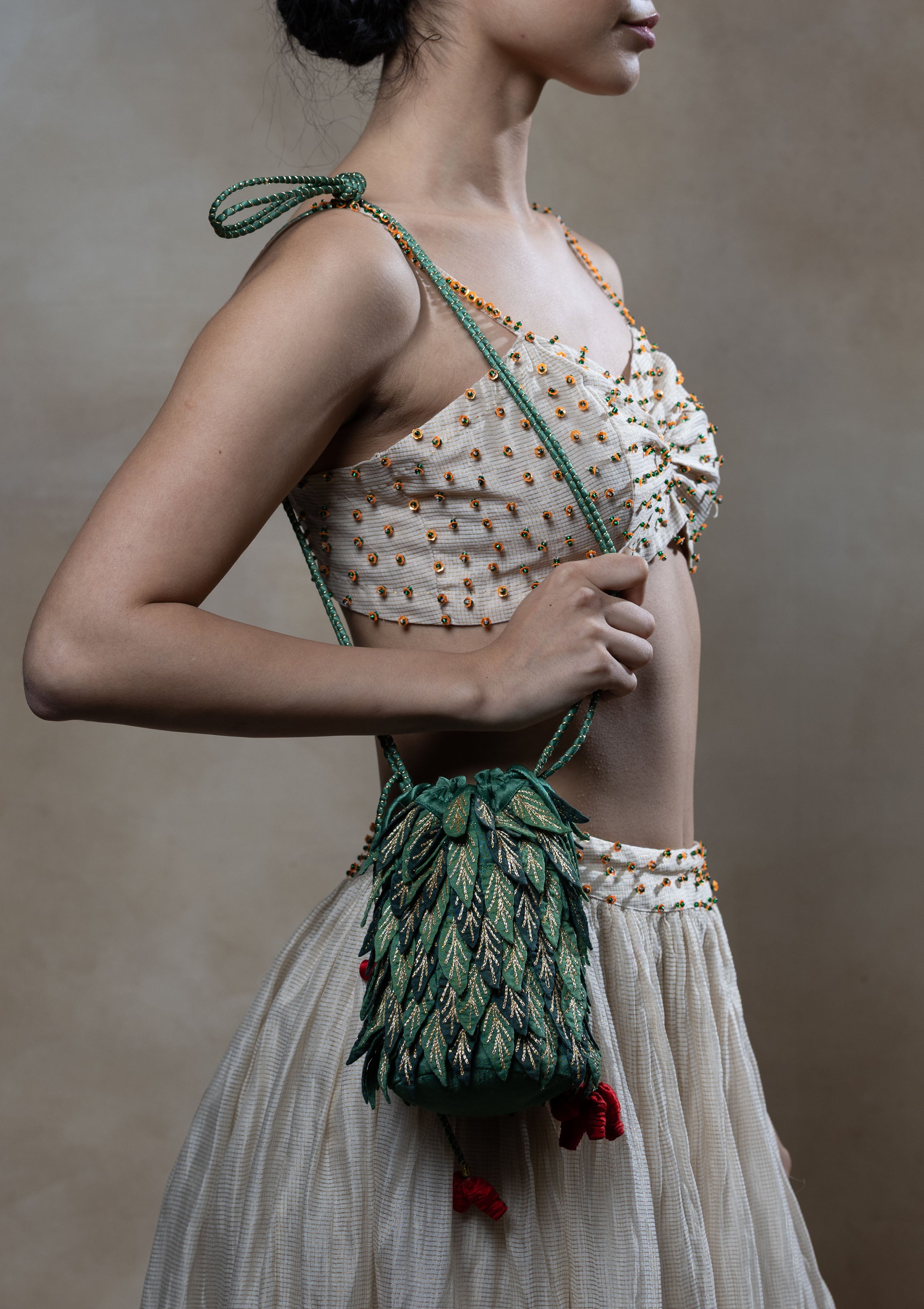 Khajoori Leafy Bag
