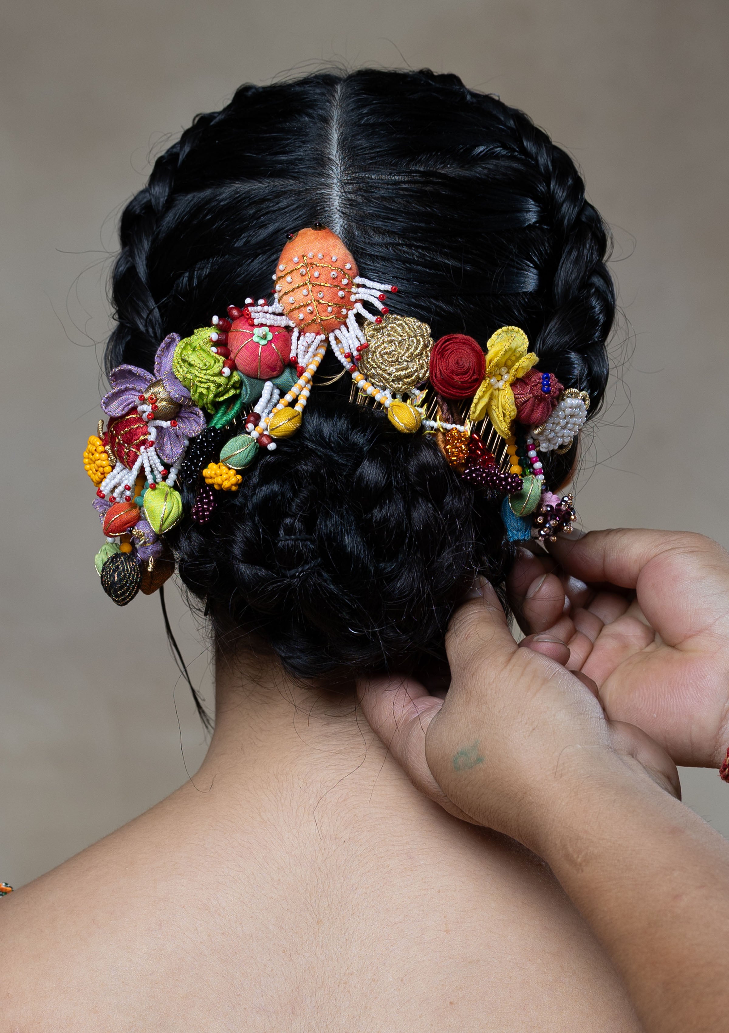 Thirakti Comb Clip