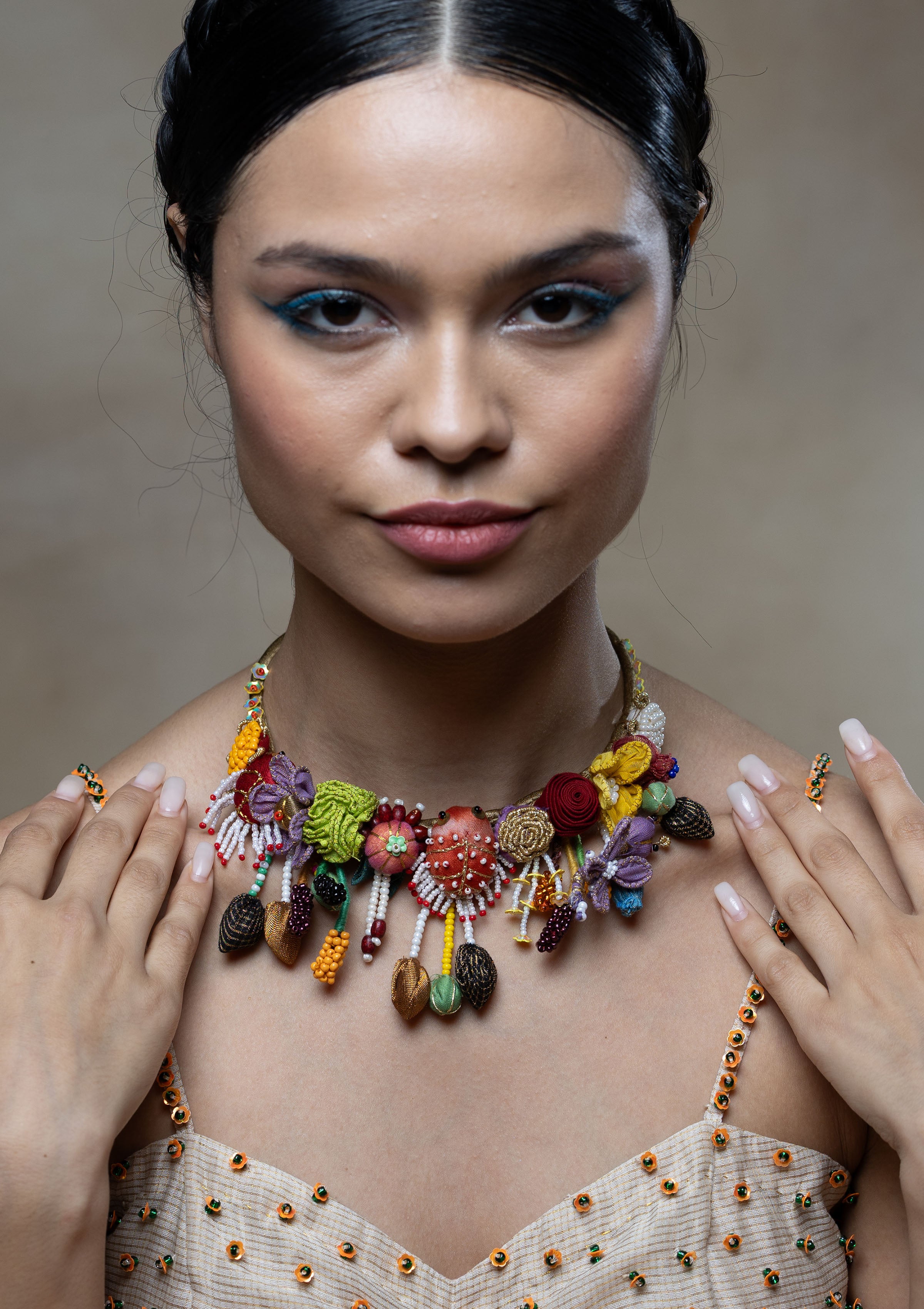 Thirakti Necklace