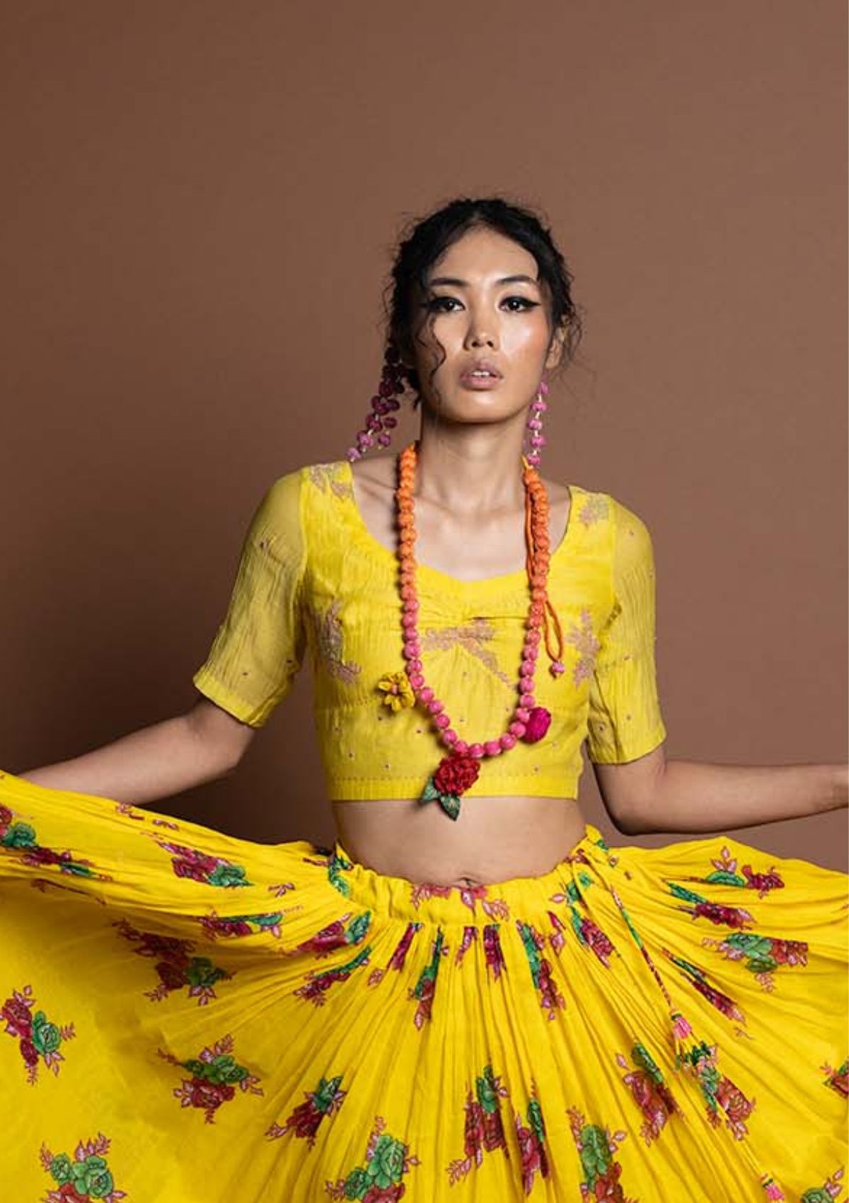Ghunghati Ghagra, Choli & Dupatta Set
