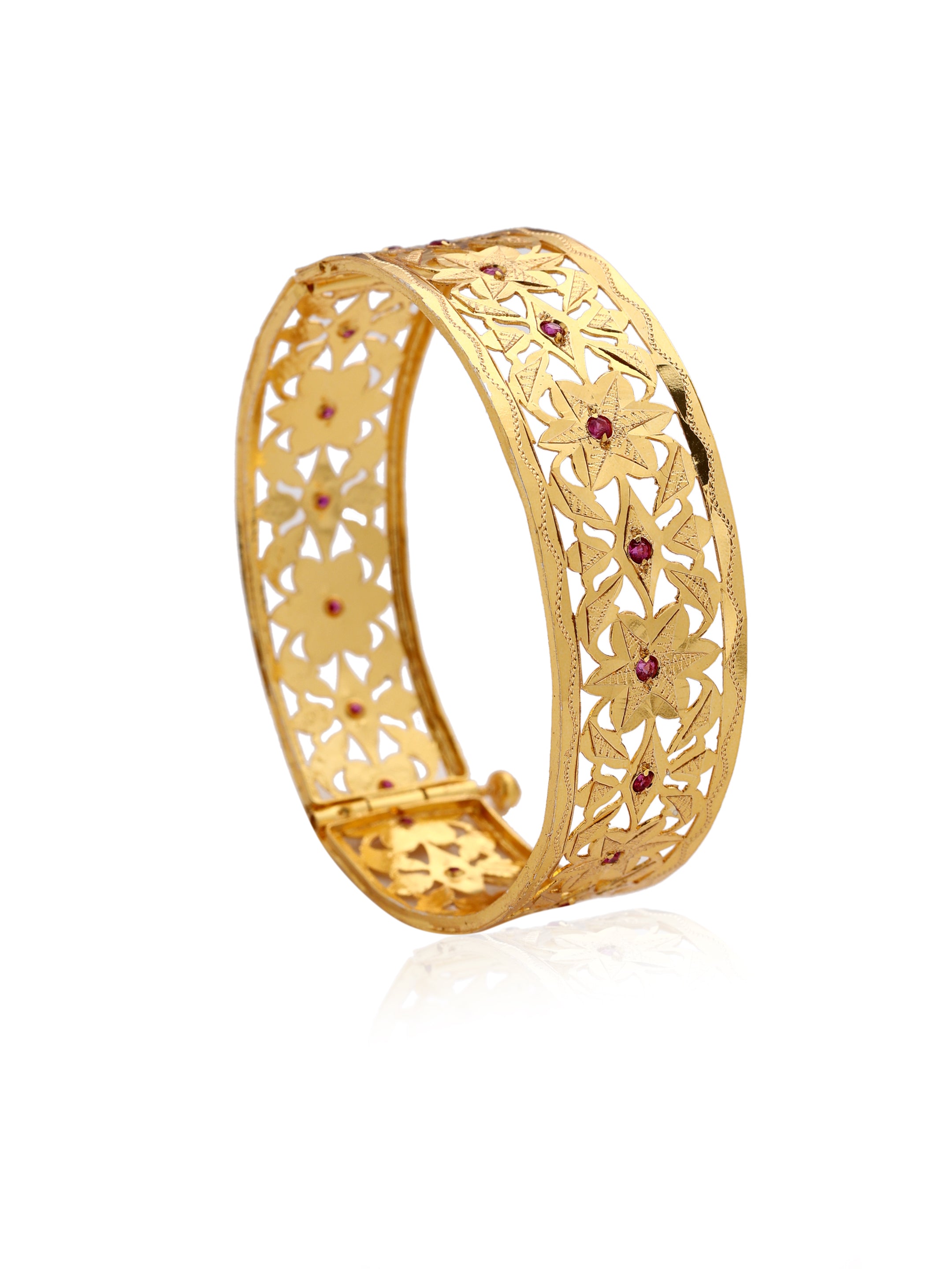 Kanika Gold Tone Silver Bangle