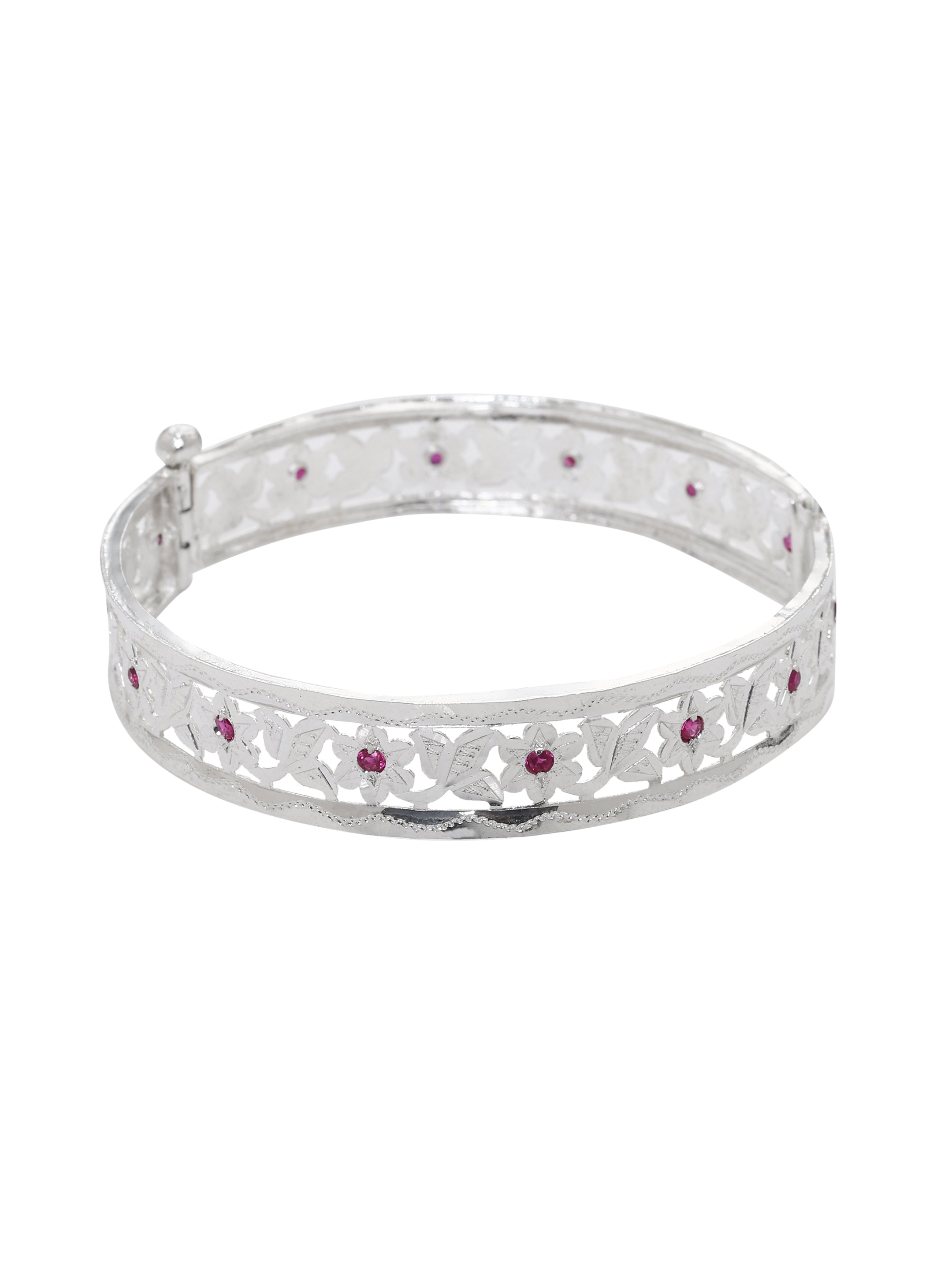 Alka Handmade Silver Bangle
