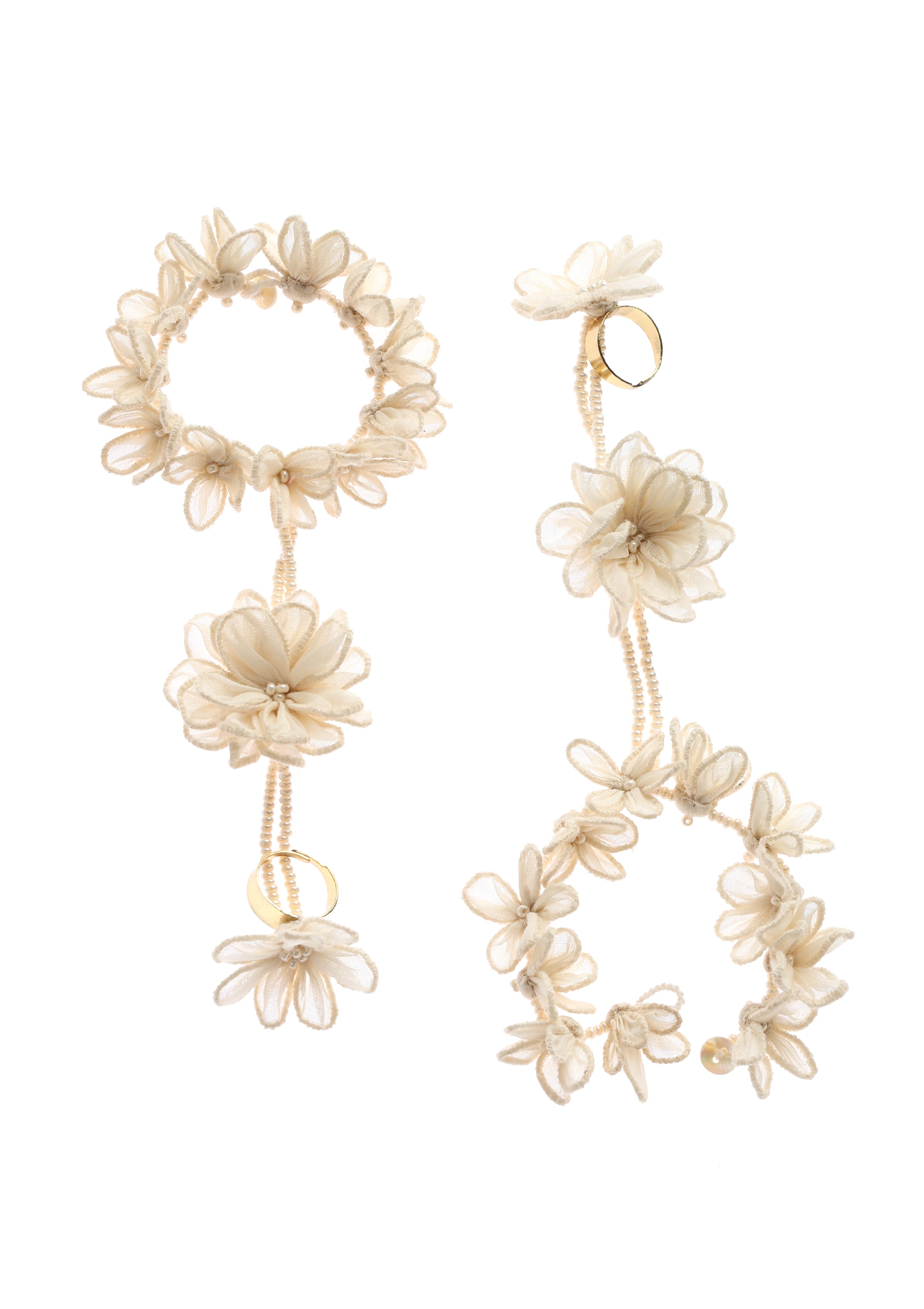 Selene Floral Hathphool Bracelet Ring