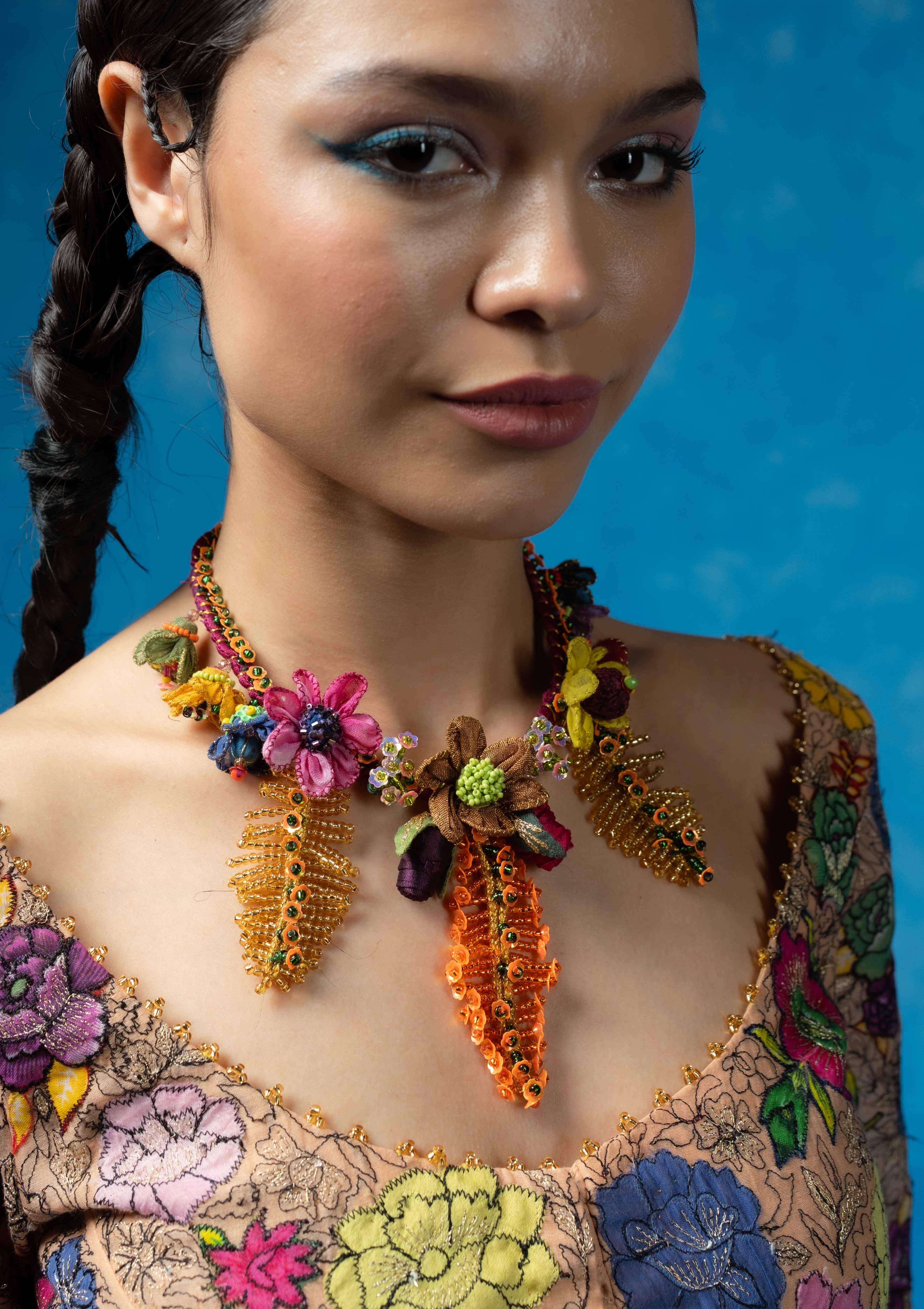Phoolika Floral Necklace