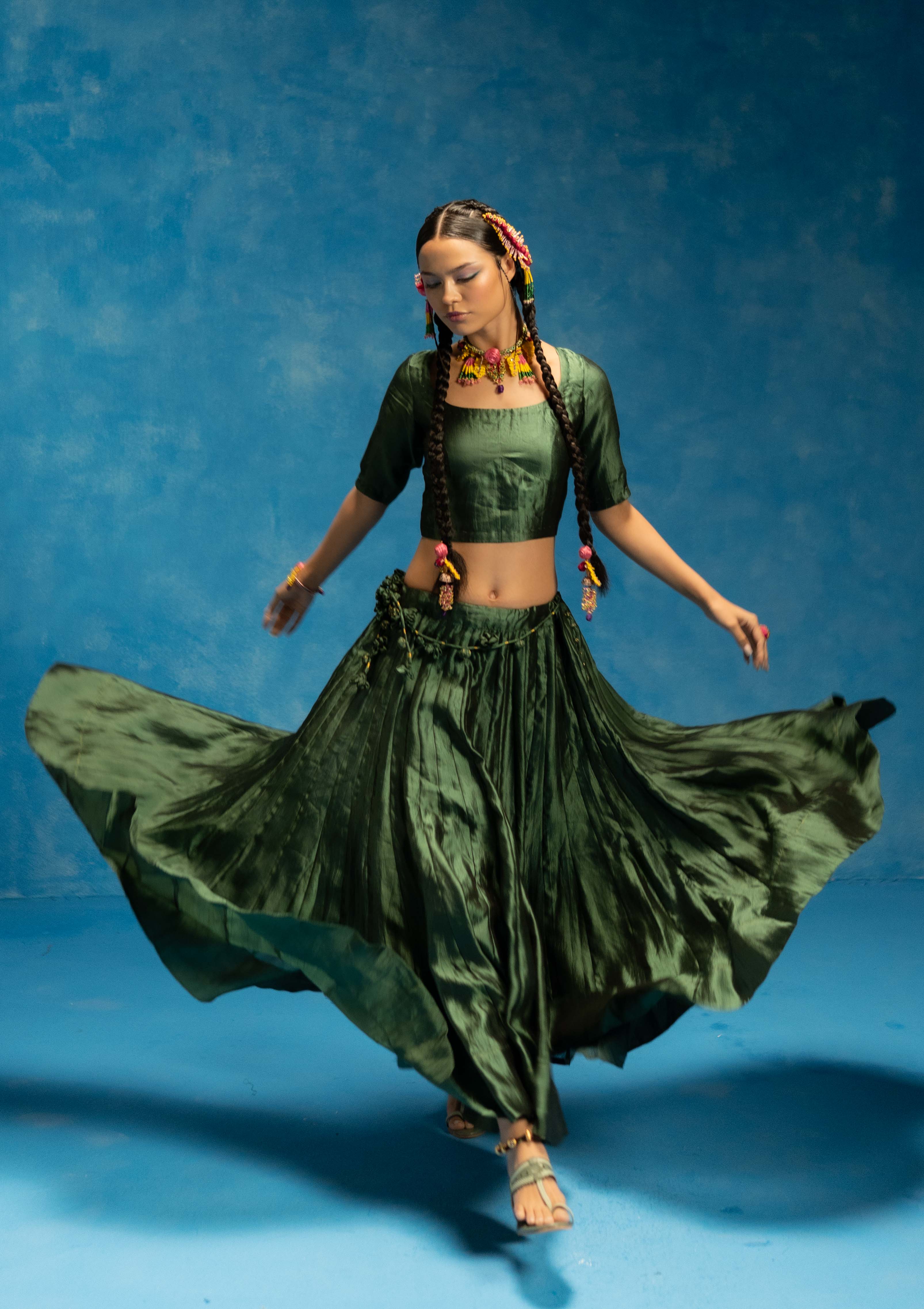 Aampanna Silk Blouse & Skirt Set