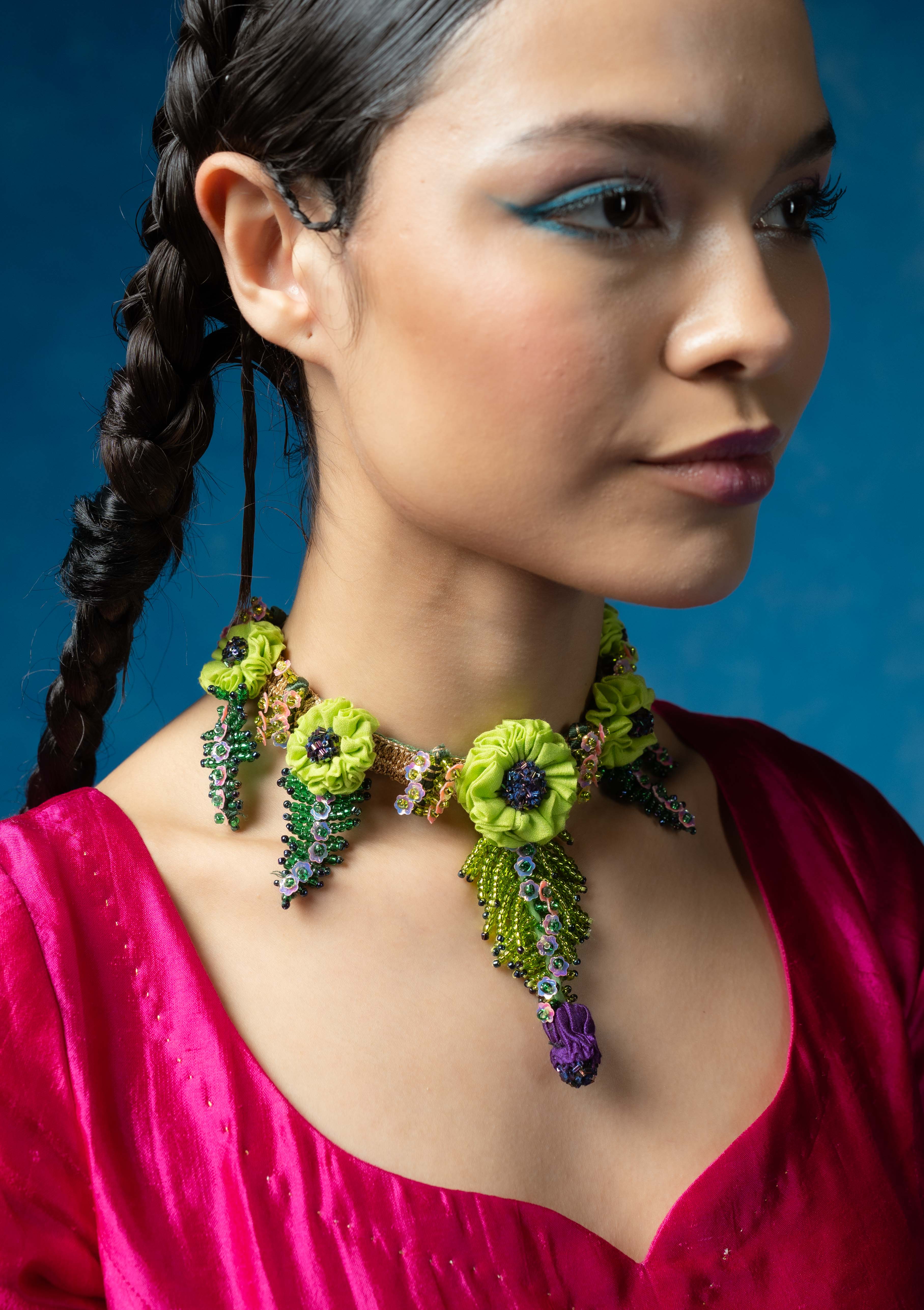 Suggha Floral Necklace