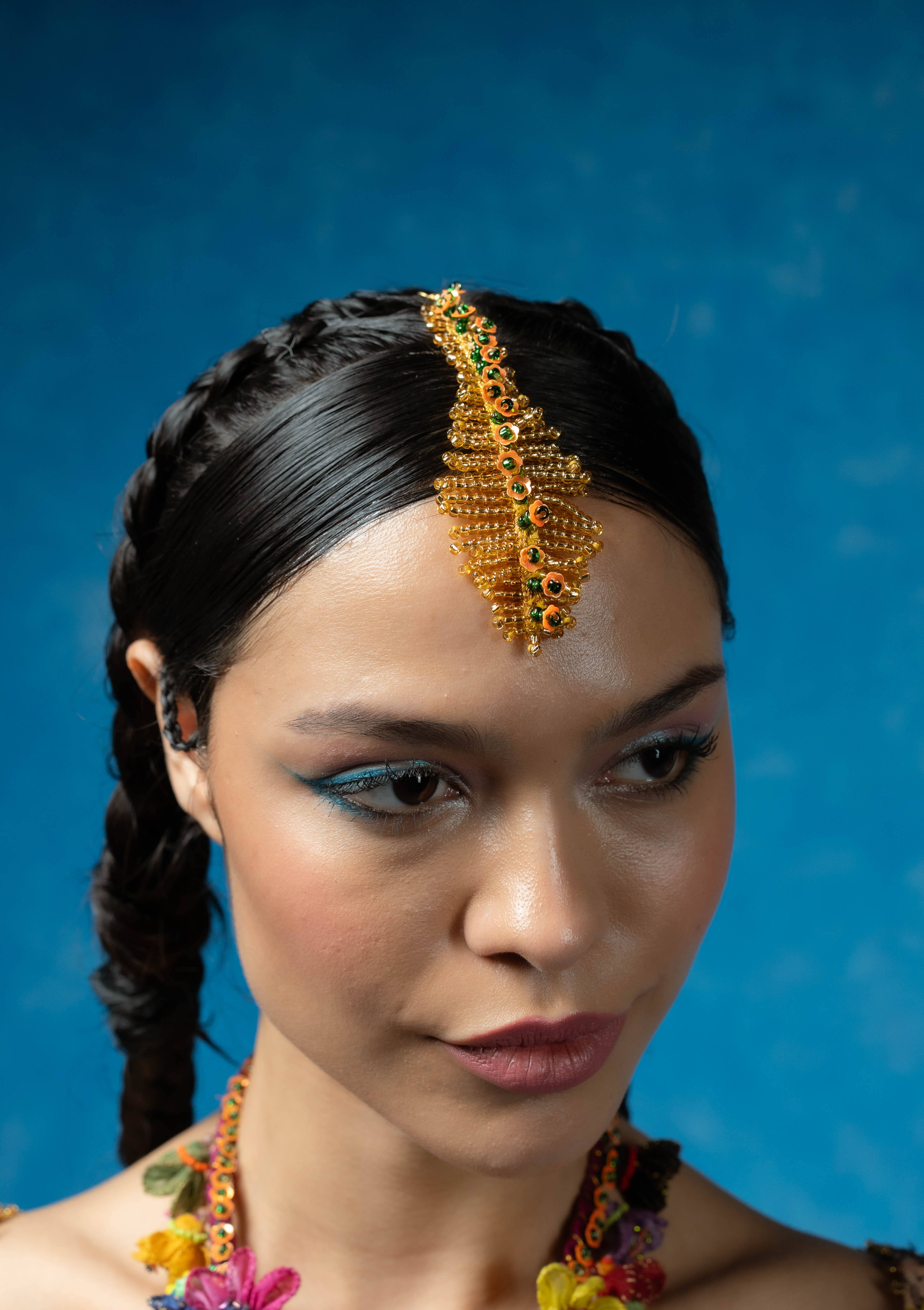 Phoolika Floral Mangtikka