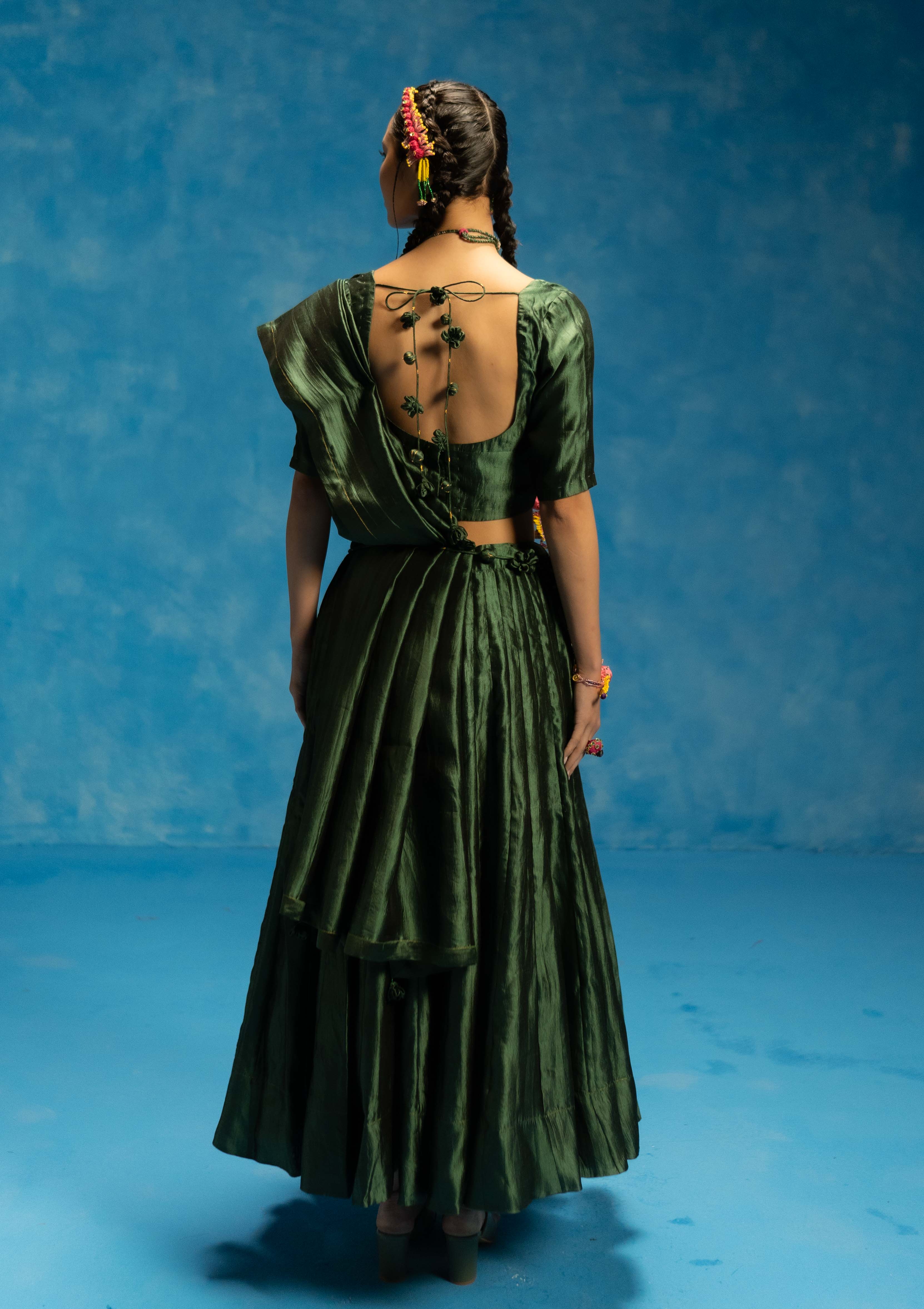Aampanna Blouse, Skirt & Dupatta Set