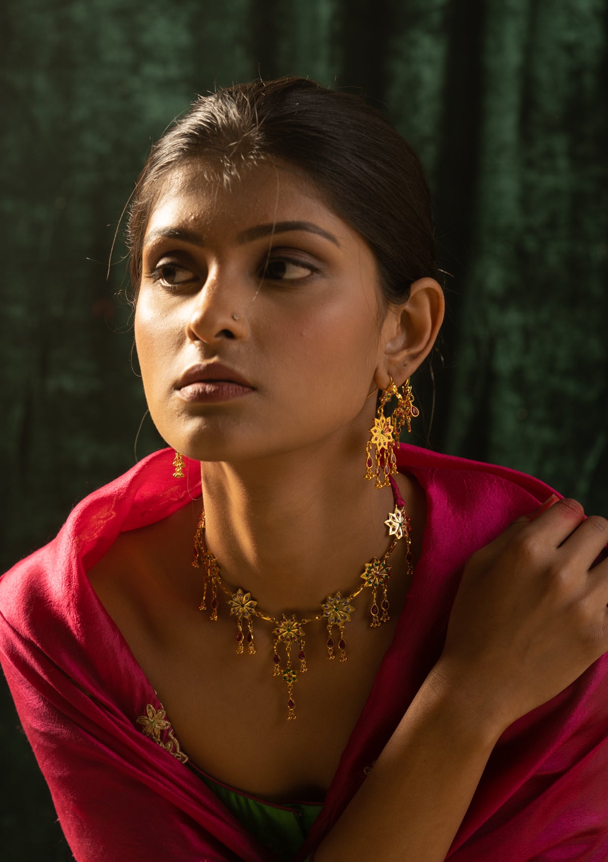 Anar Gold Tone Silver Necklace