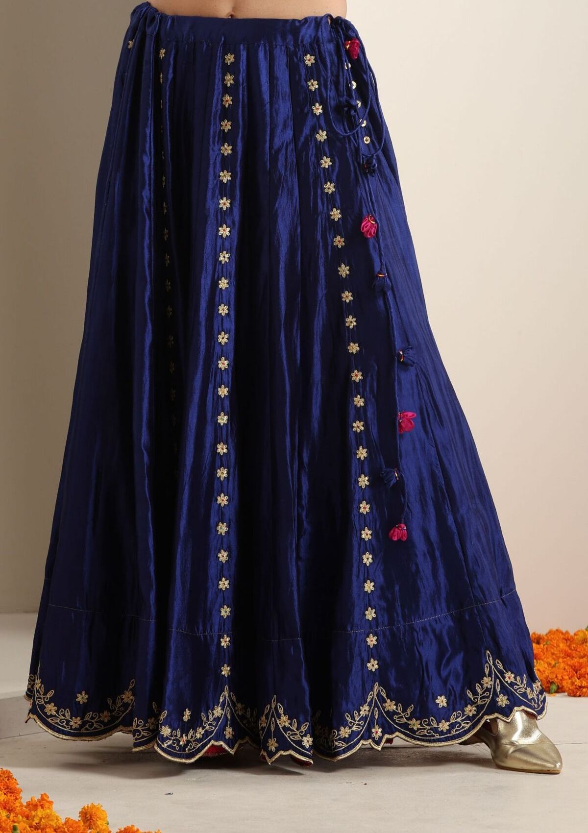 Baghbana Blue Mulberry Silk Skirt Blouse & Dupatta Set