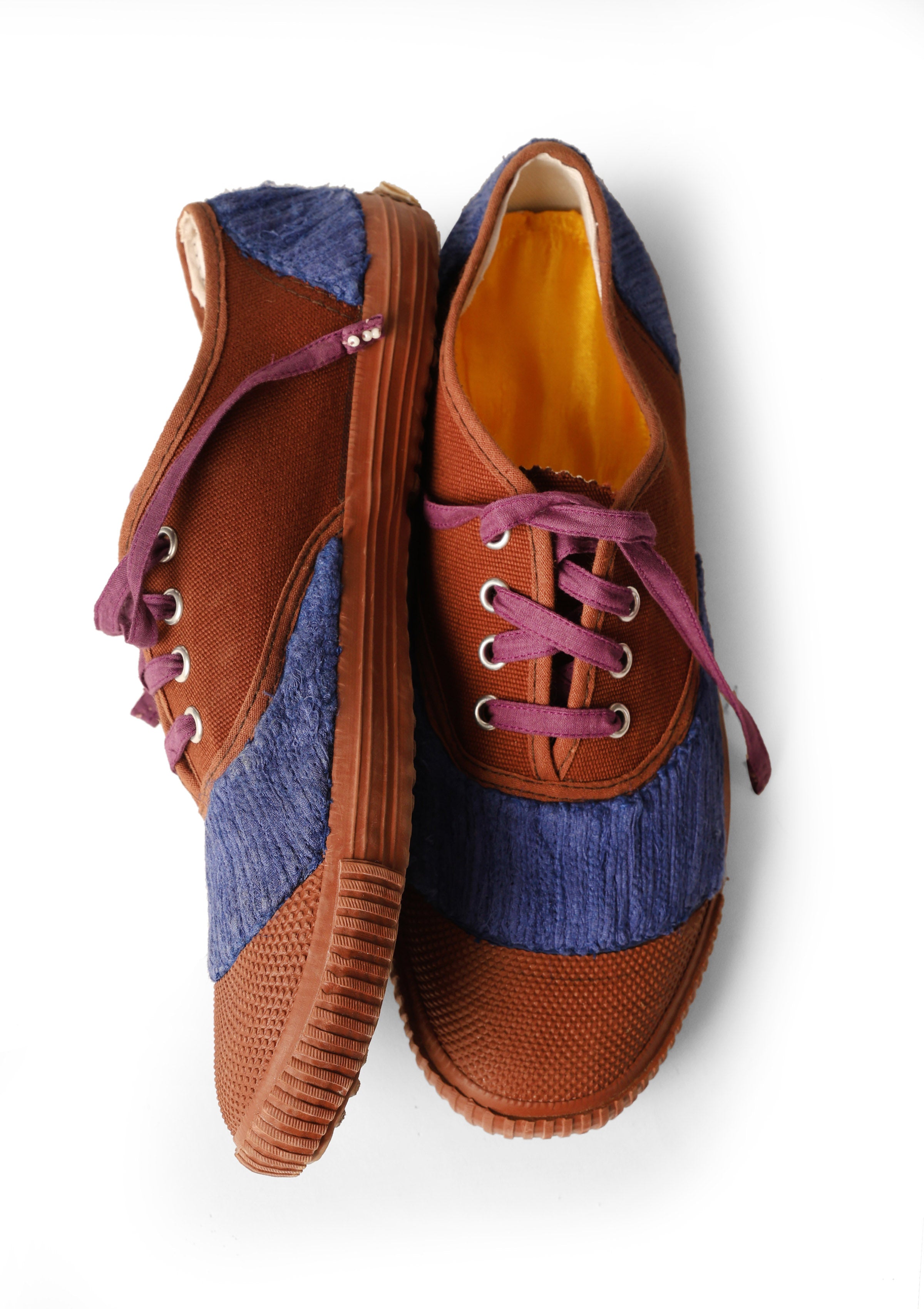 Earth & Blue Unisex Shoes