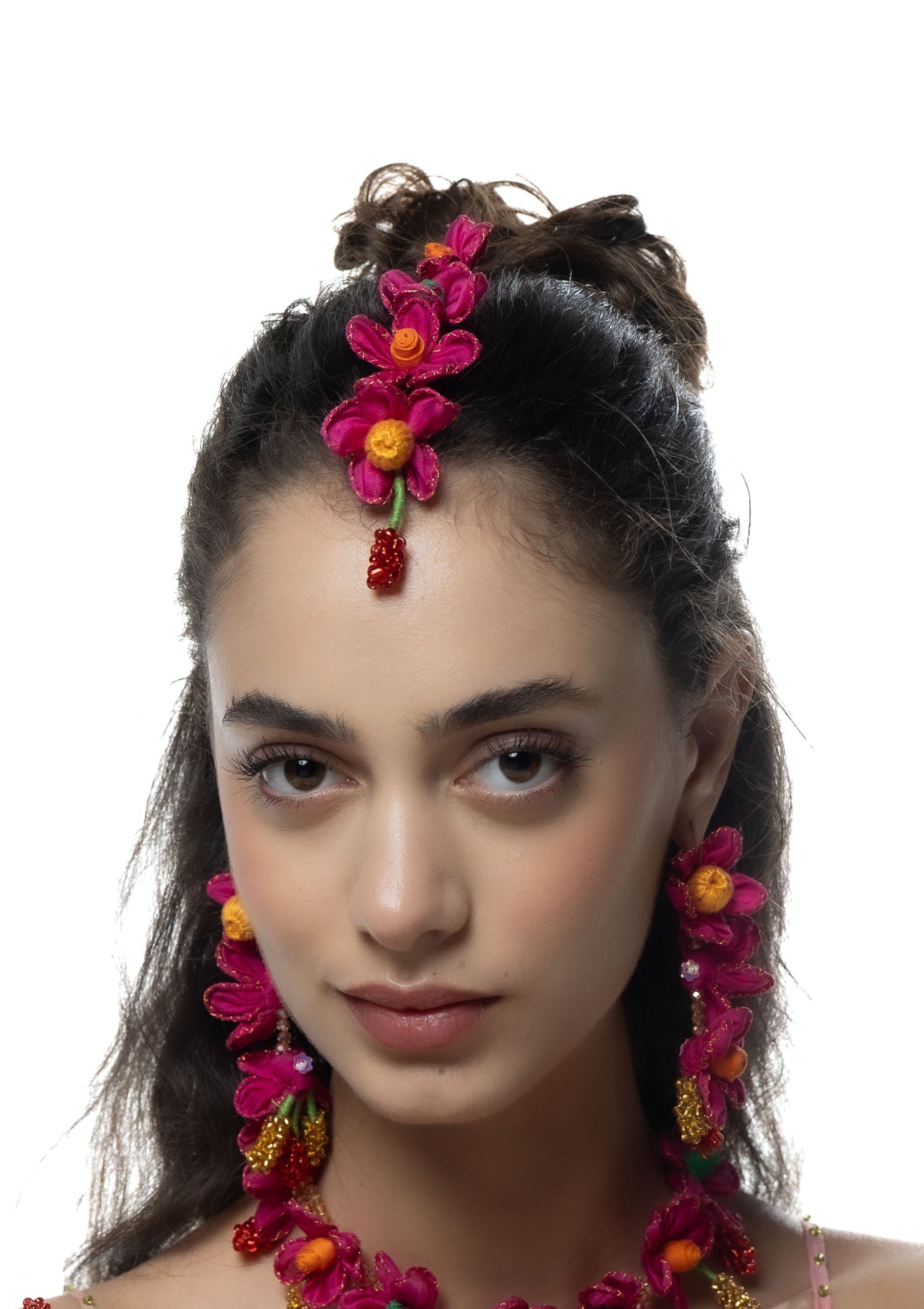 Kamboja Floral Mangtikka