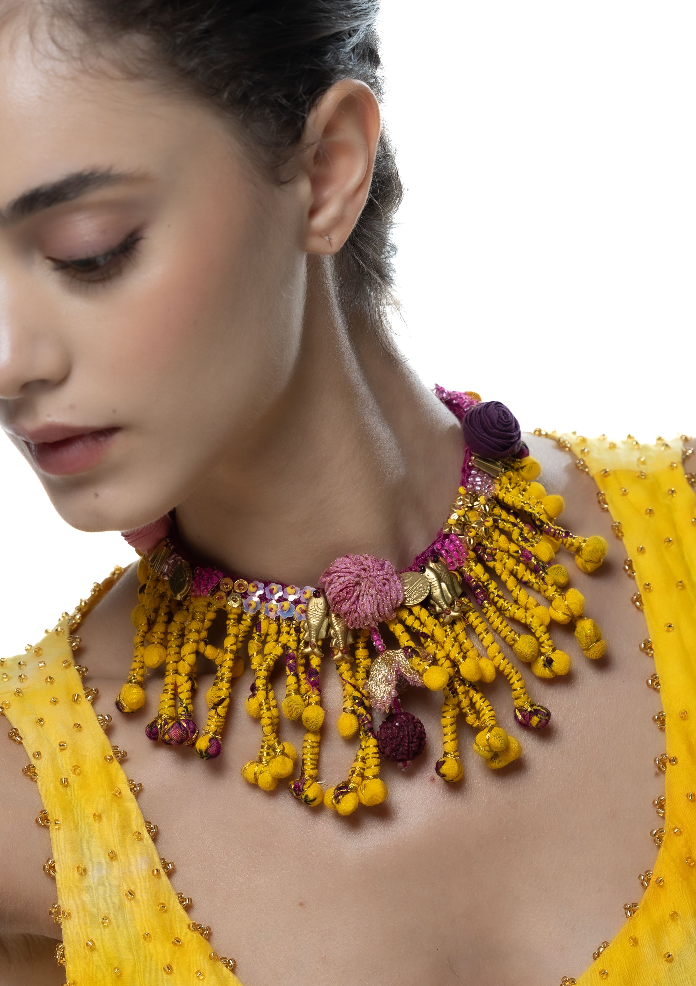 Dhwanika Floral Necklace