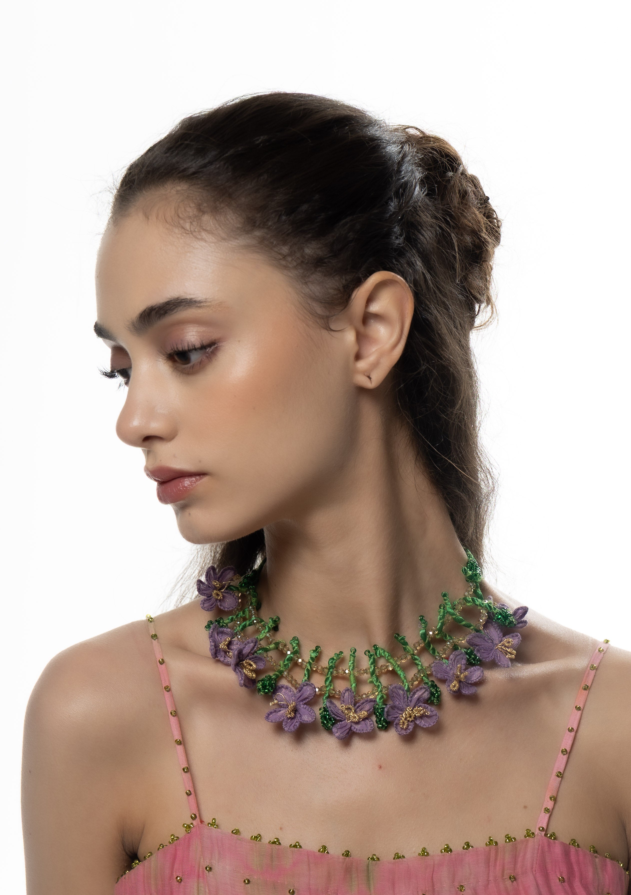 Blumika Floral Necklace