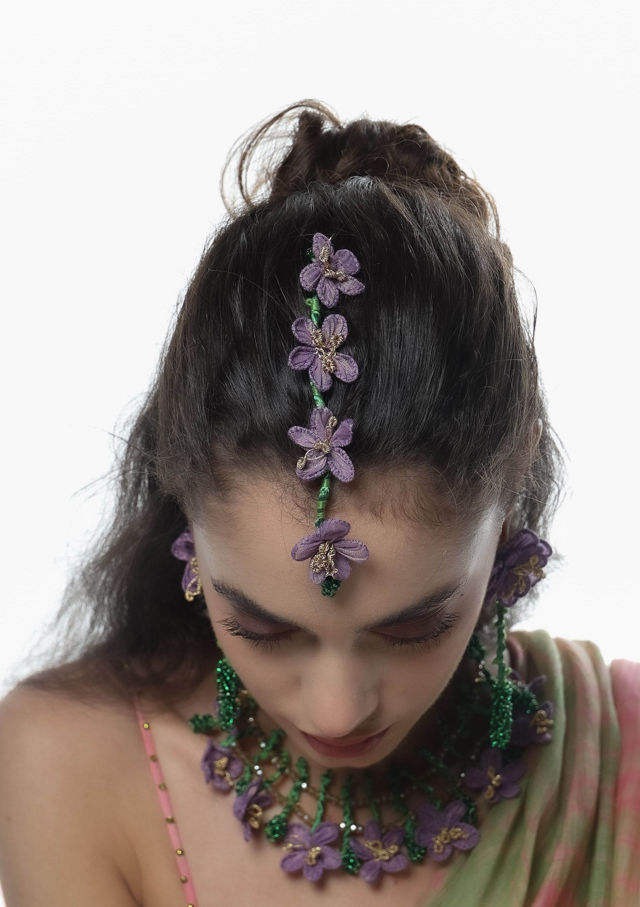 Blumika Floral Mangtikka