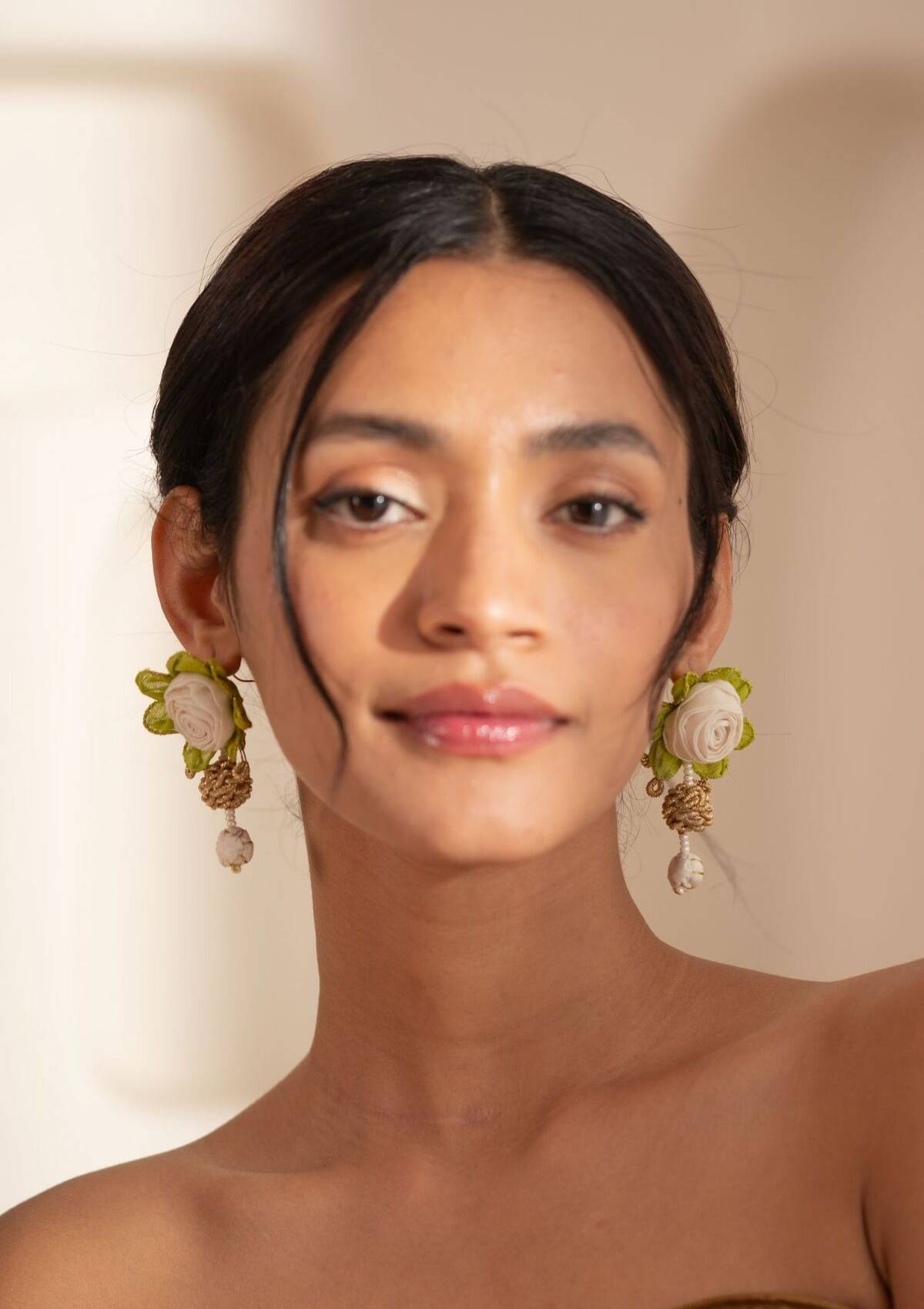 Deeya Floral Earrings