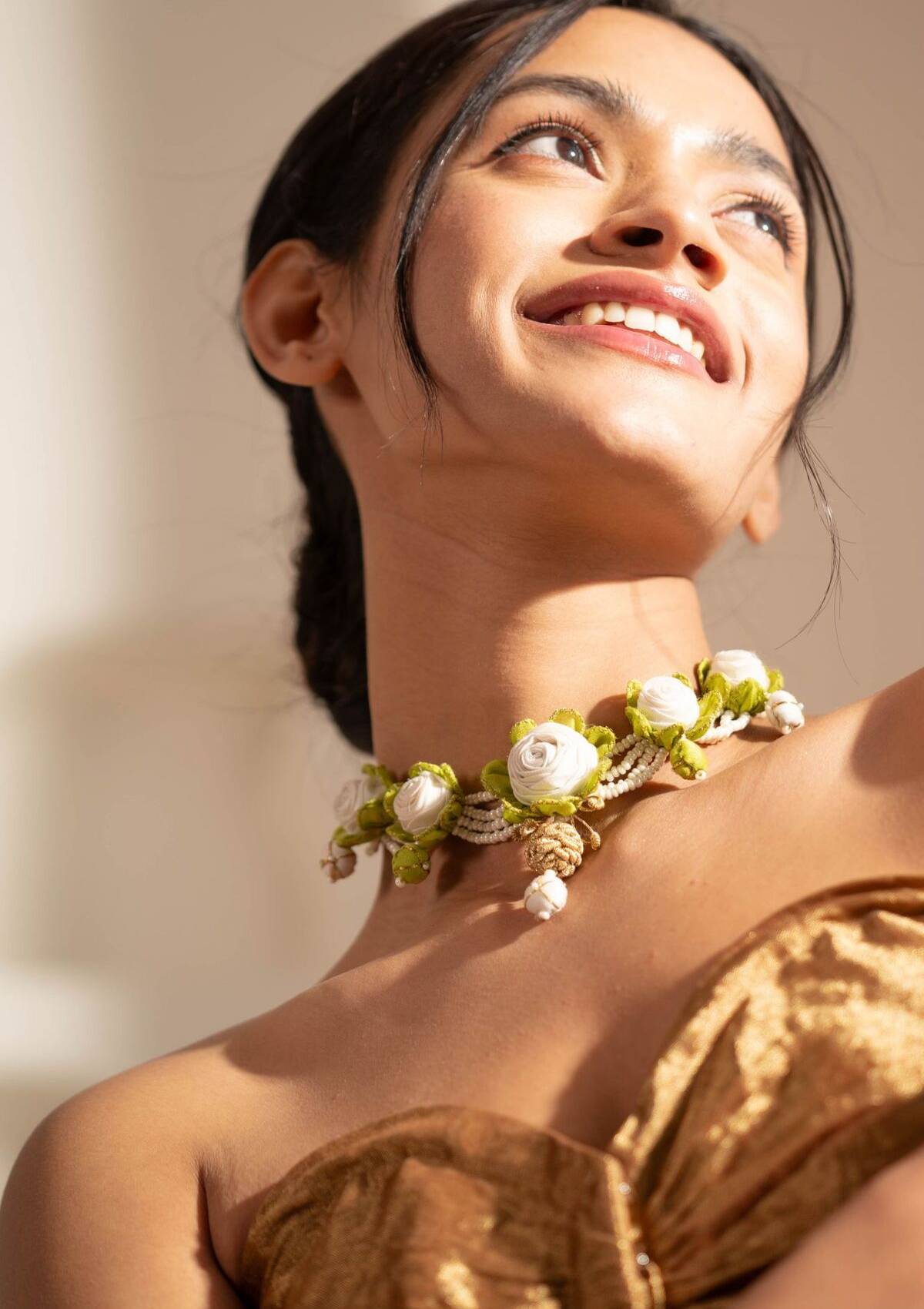 Deeya Floral Necklace