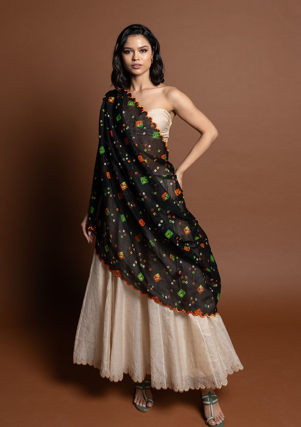 Nachni Dupatta