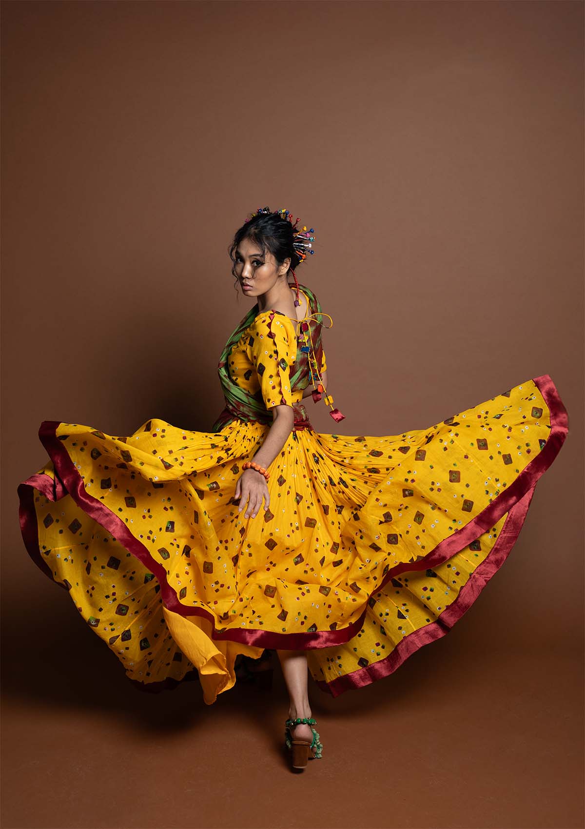 Thumki Ghagra, Choli & Dupatta Set