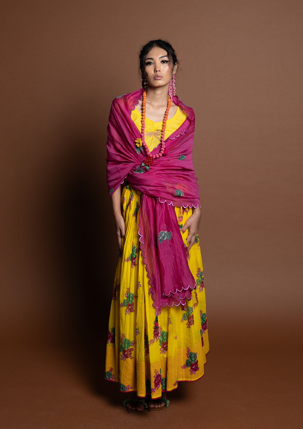 Ghunghati Ghagra, Choli & Dupatta Set