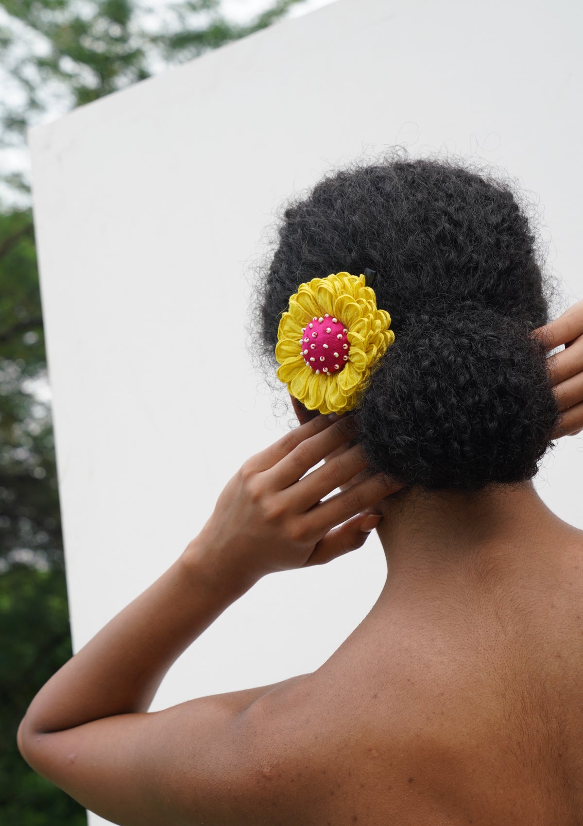Cassia Floral Clip