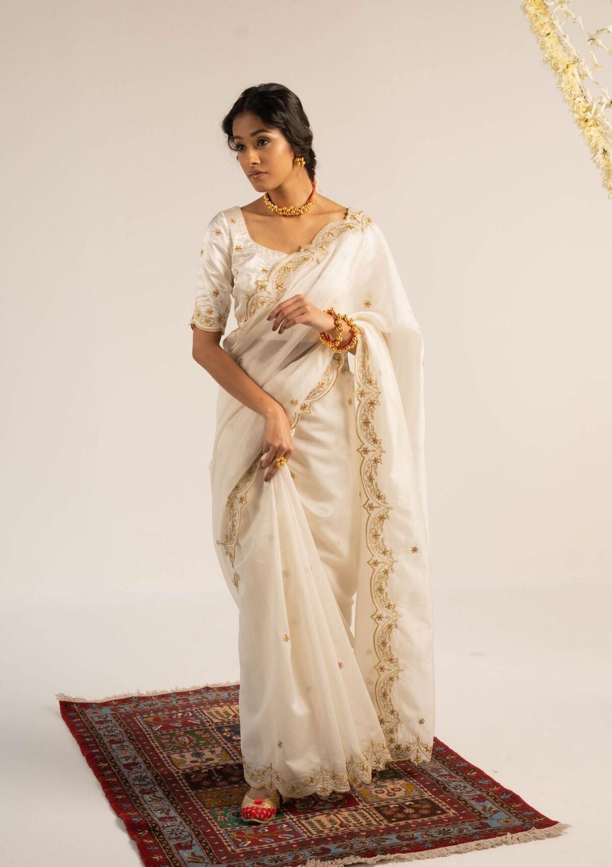 Doodhi Ivory saree