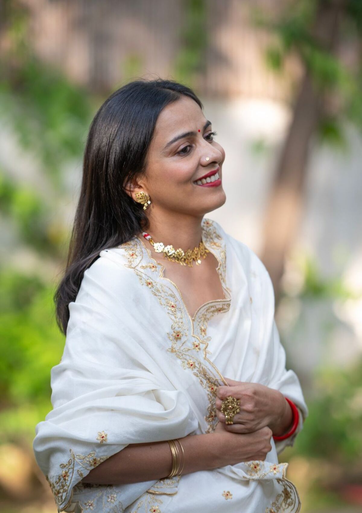 Doodhi Ivory saree