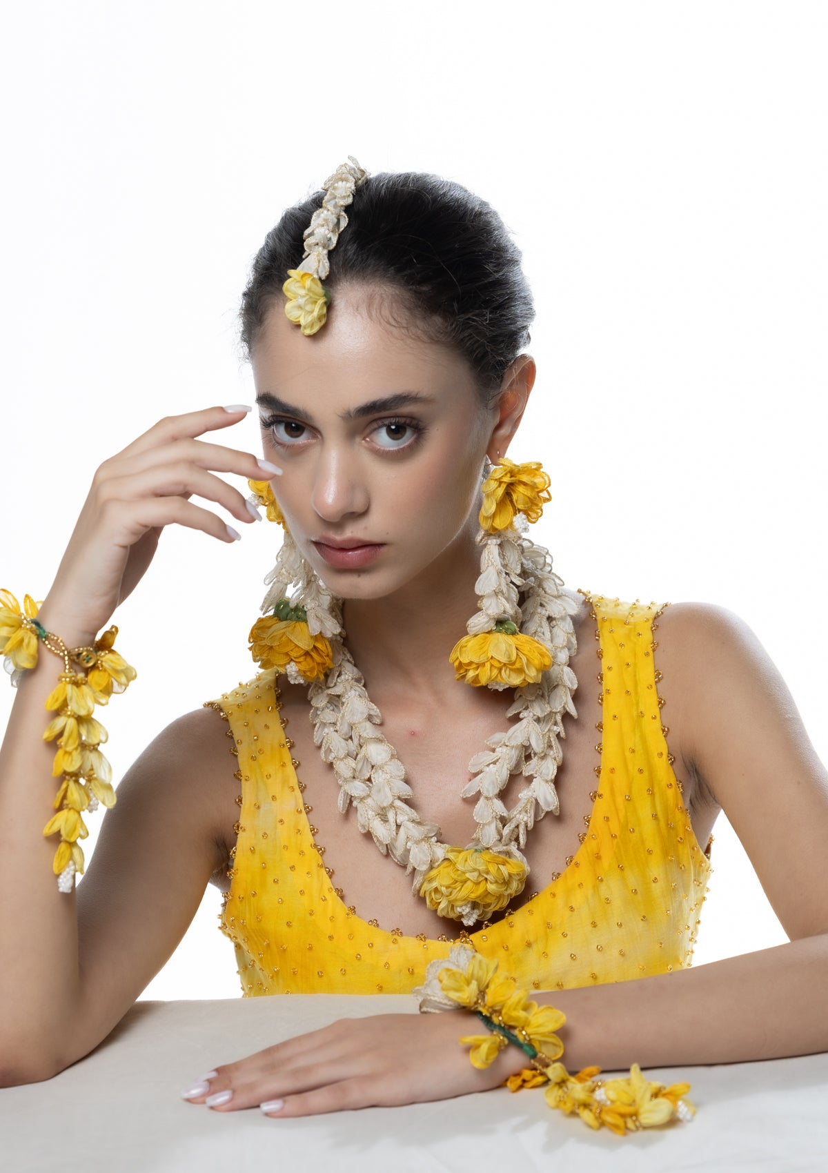 Basanti Jewellery Set