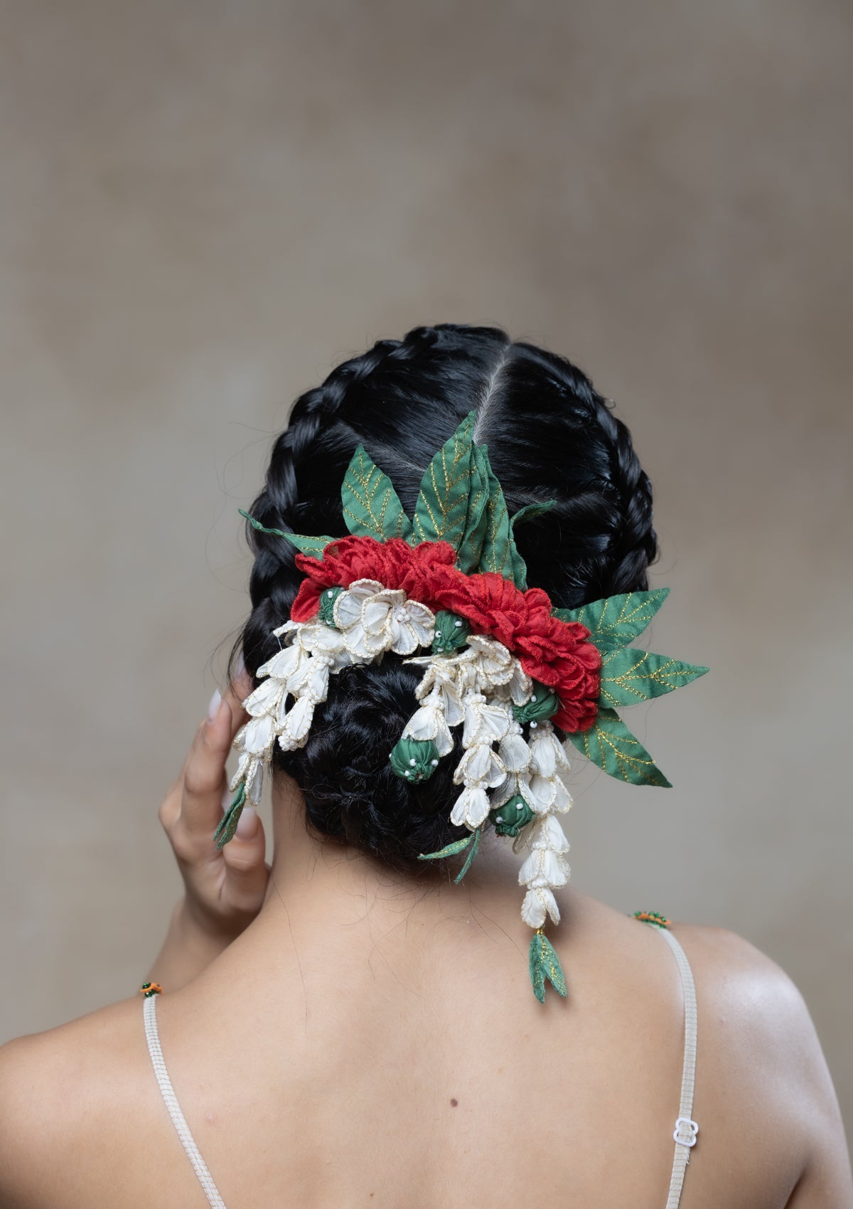 Madhu Kamini Comb Clip