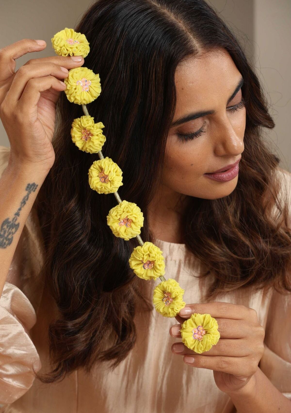 Gutla Yellow Textile Parandi