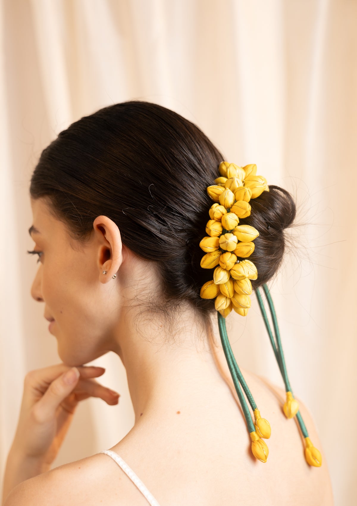 Shankhi Yellow Floral Gajra