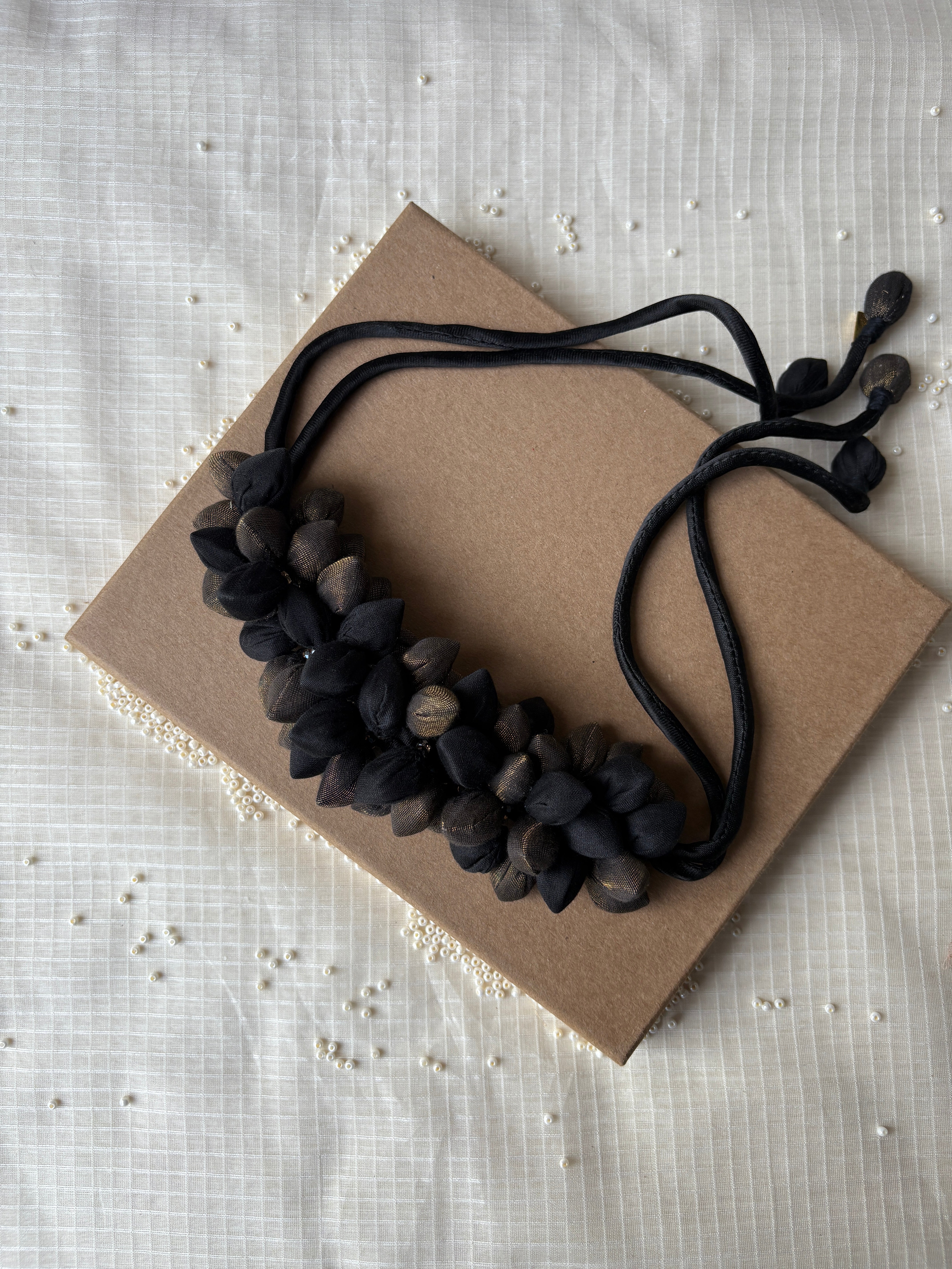 Black Agate Handmade Gajra