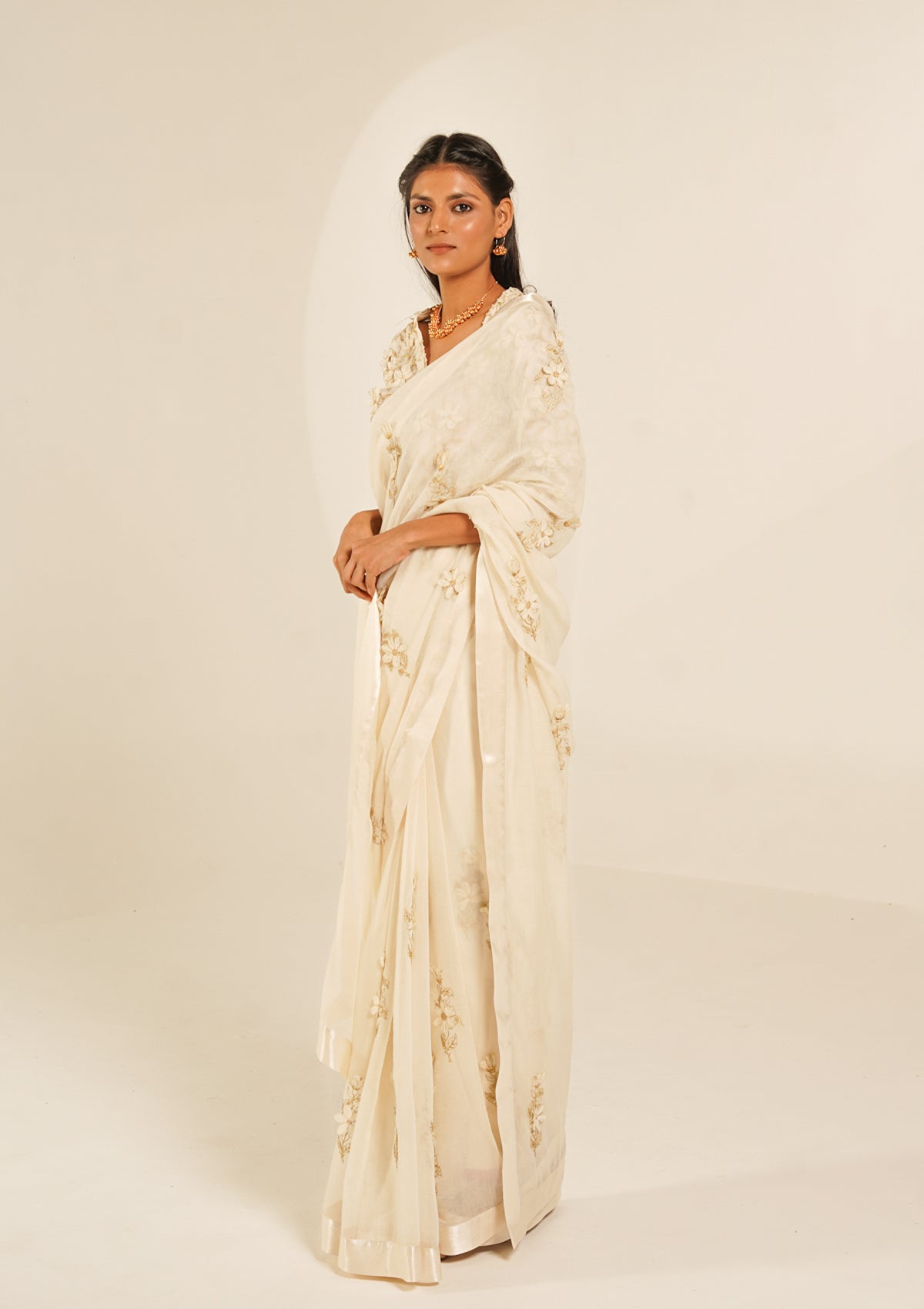 Lupe Floral Applique Saree