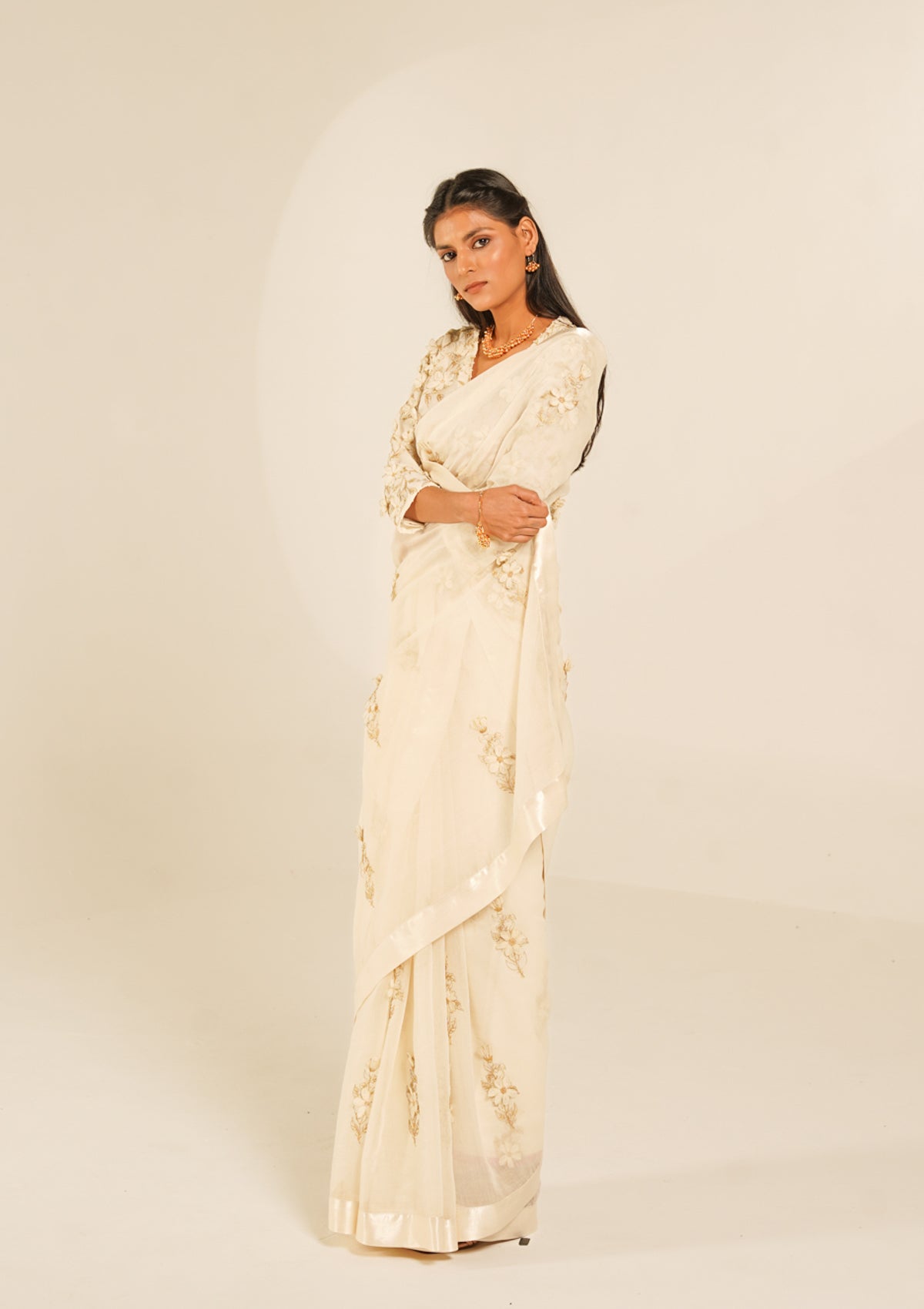 Lupe Floral Applique Saree