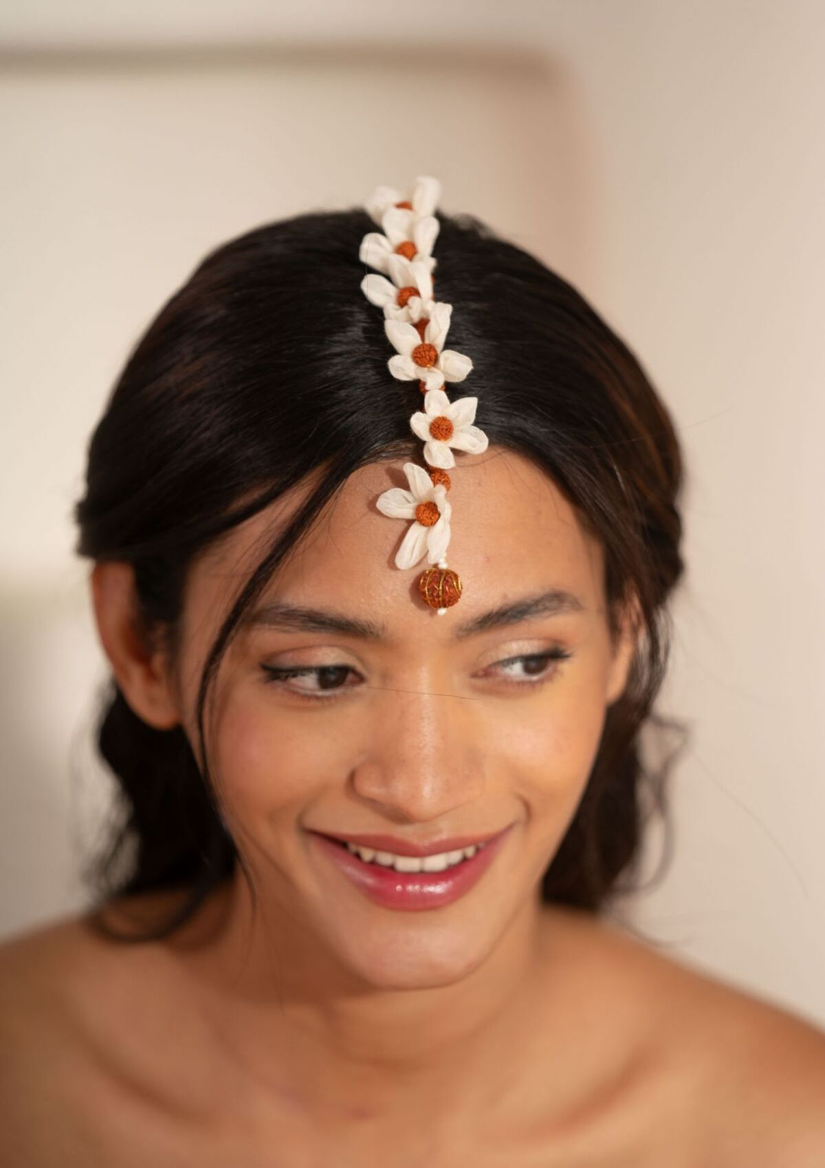 Malar Floral Mangtikka