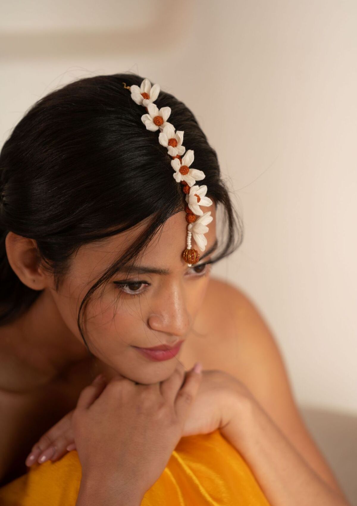 Malar Floral Mangtikka