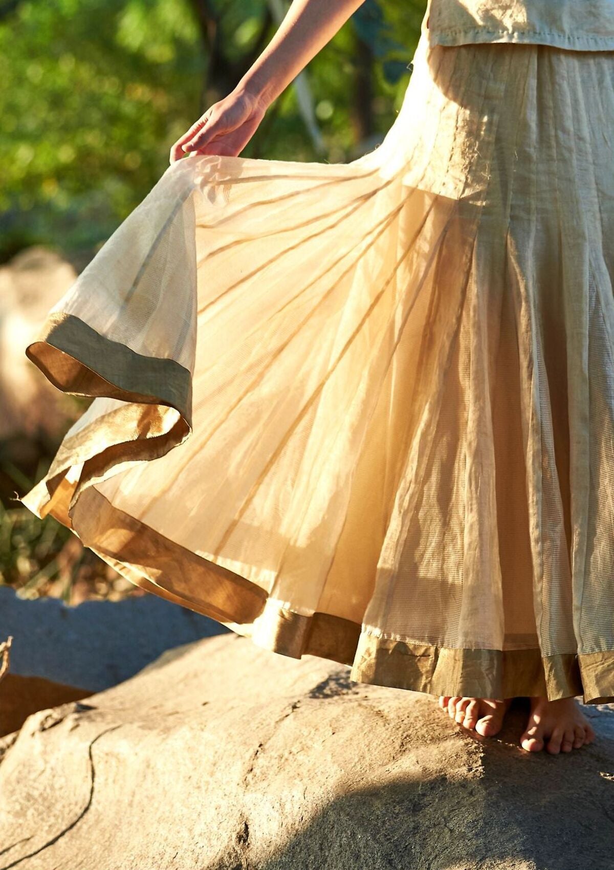 Muta Gold Kalidaar Ghagra