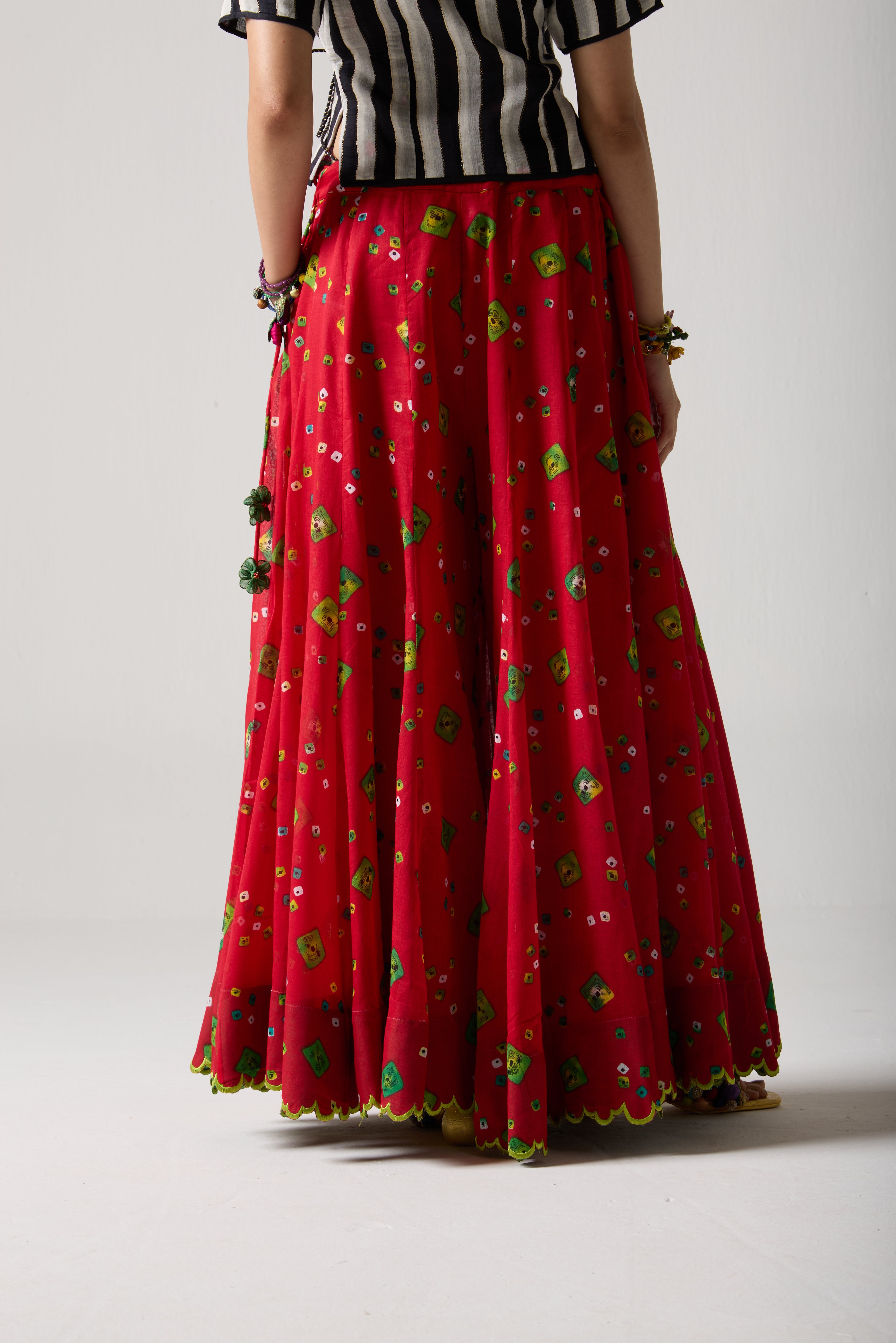 Fire Pop Divider Skirt