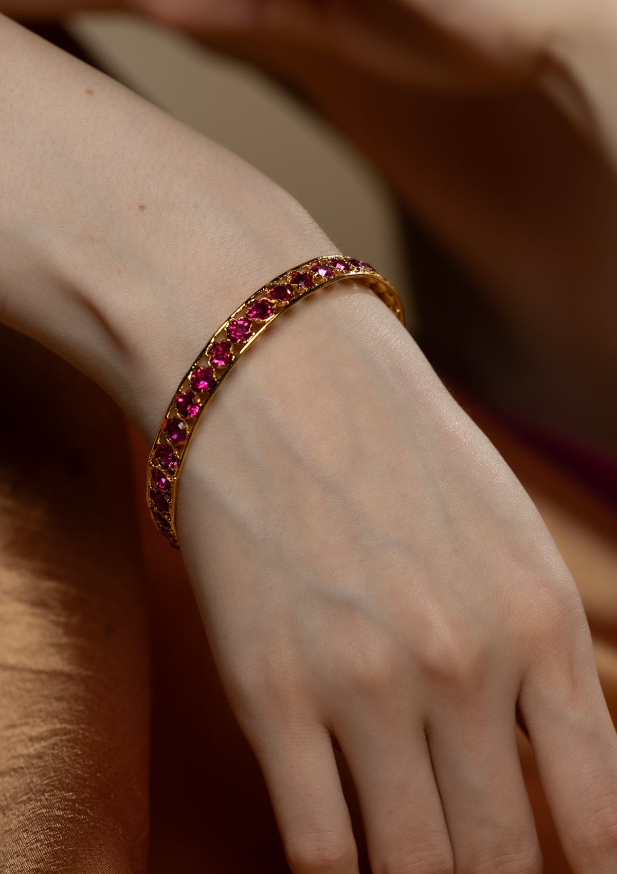 Ekta Gold Tone Silver Bangle