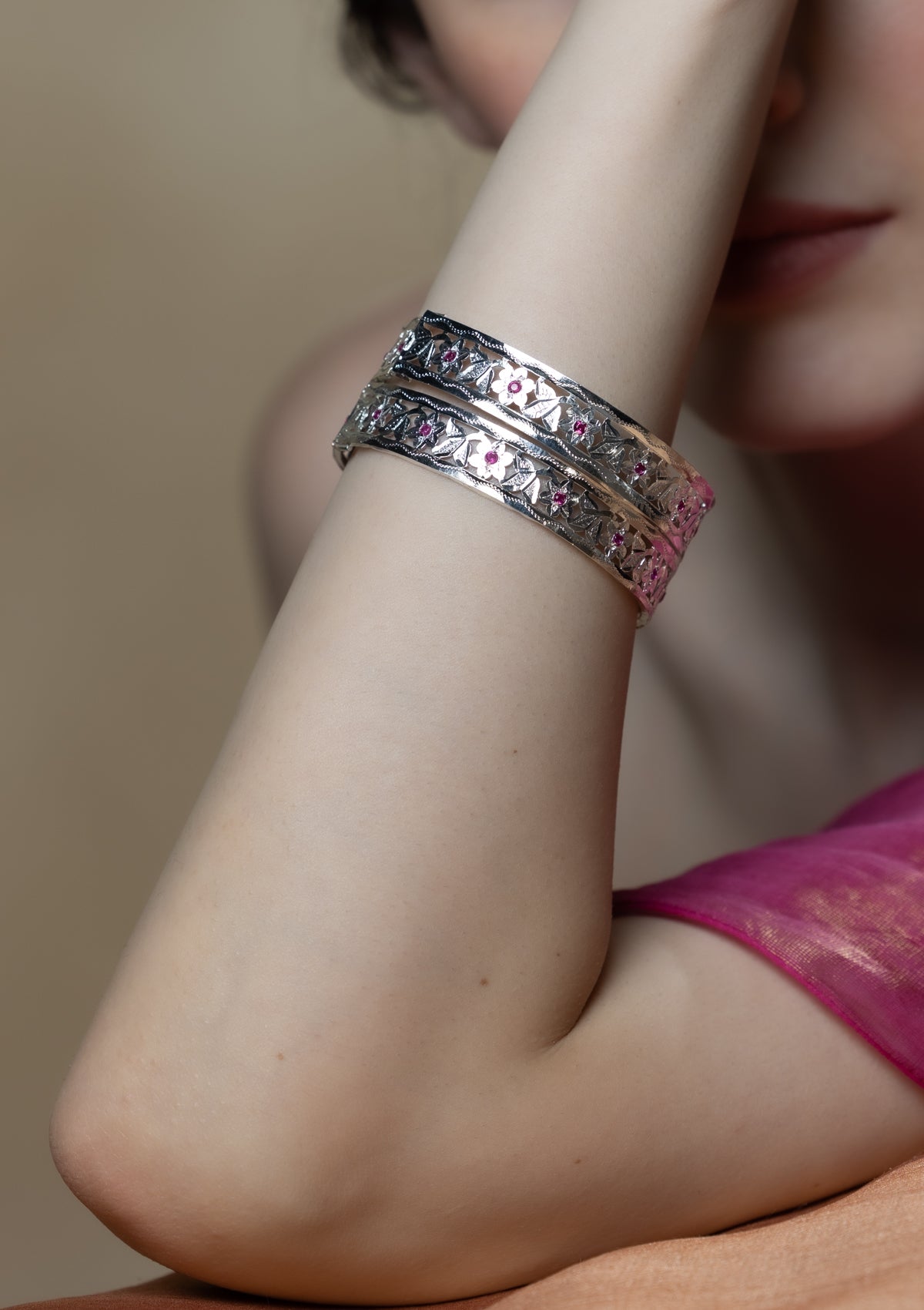 Alka Handmade Silver Bangle