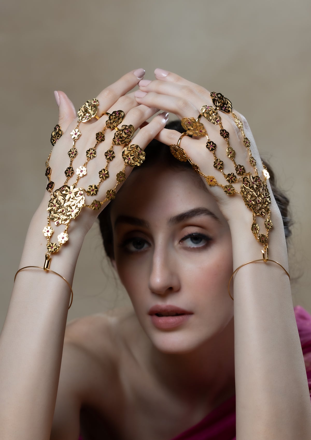 Myra Gold Tone Silver Hathphool