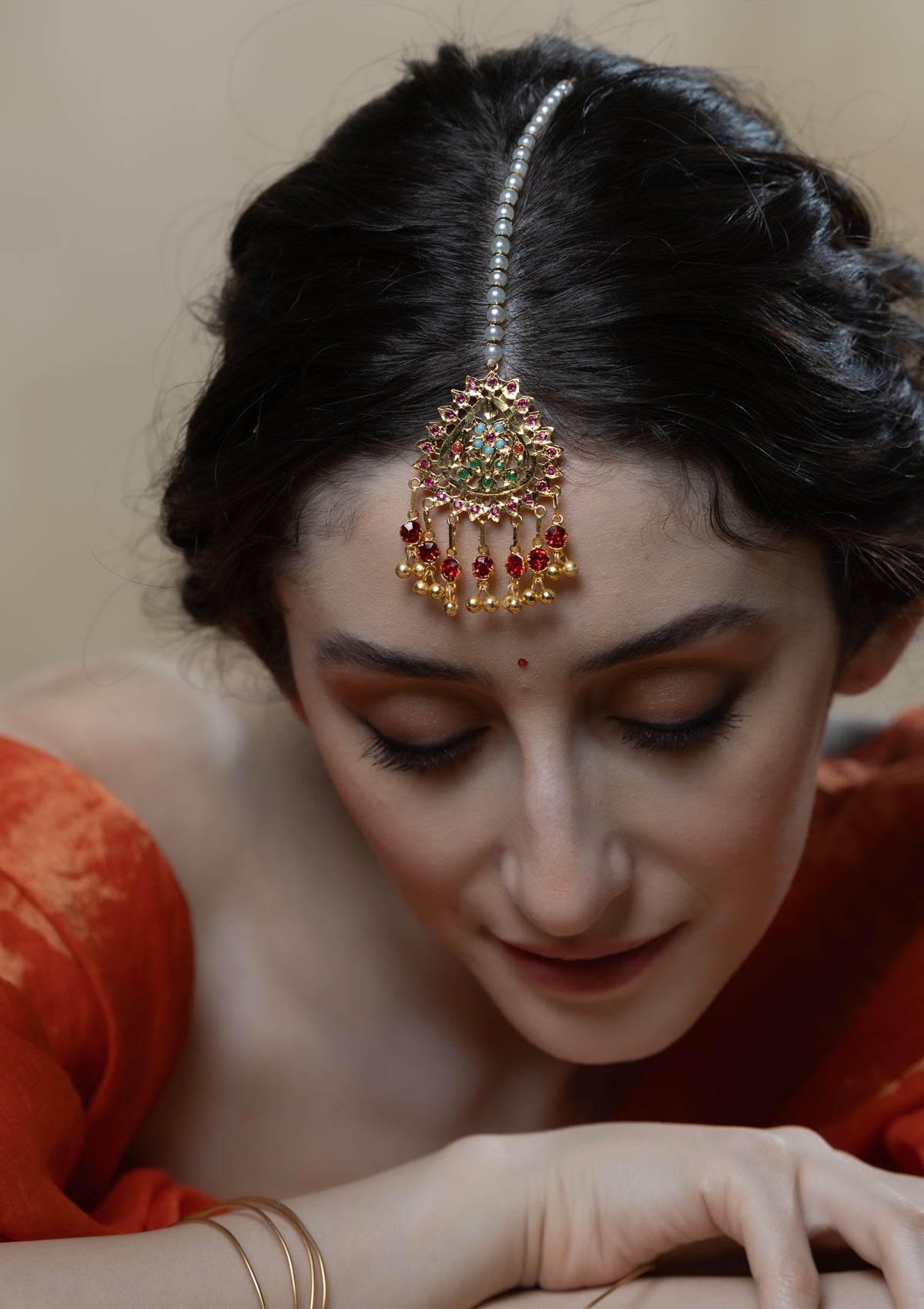 Ruba Gold Tone Silver Mangtikka