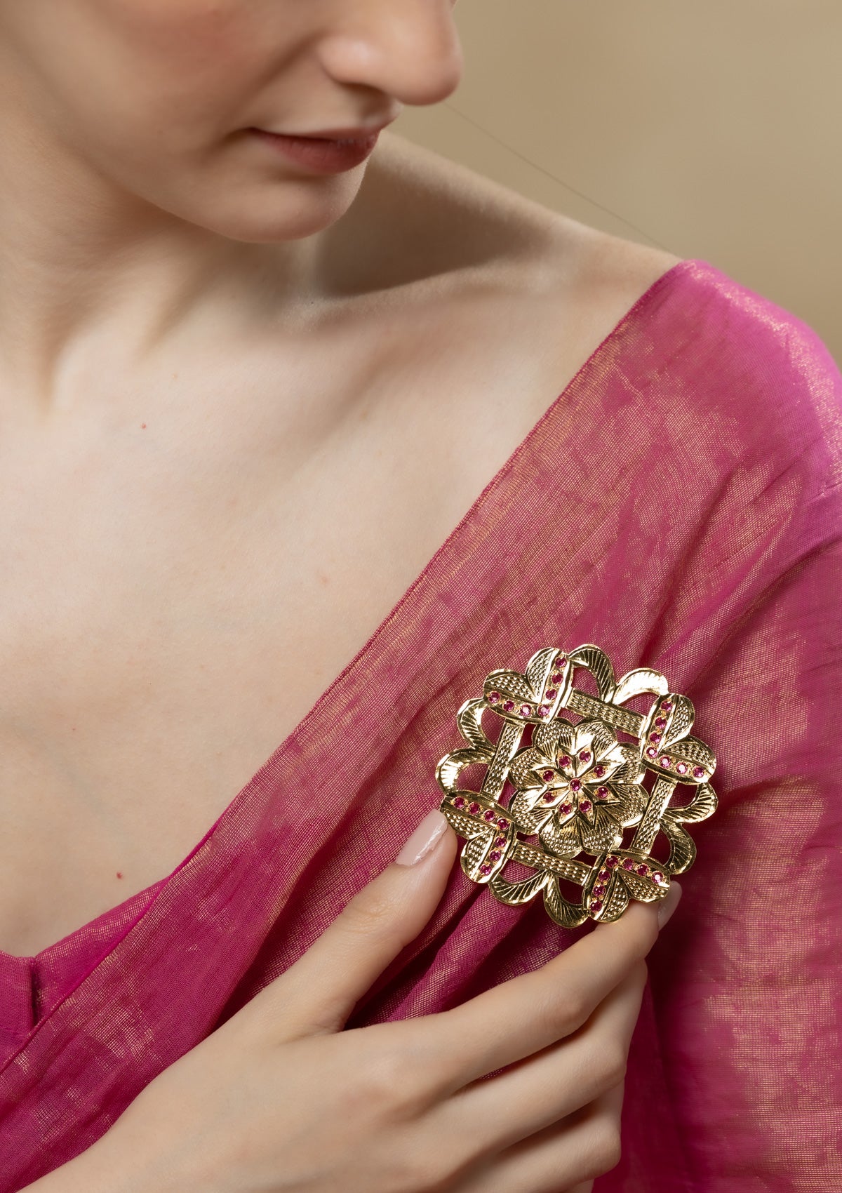 Gulbano Gold Tone Silver Brooch