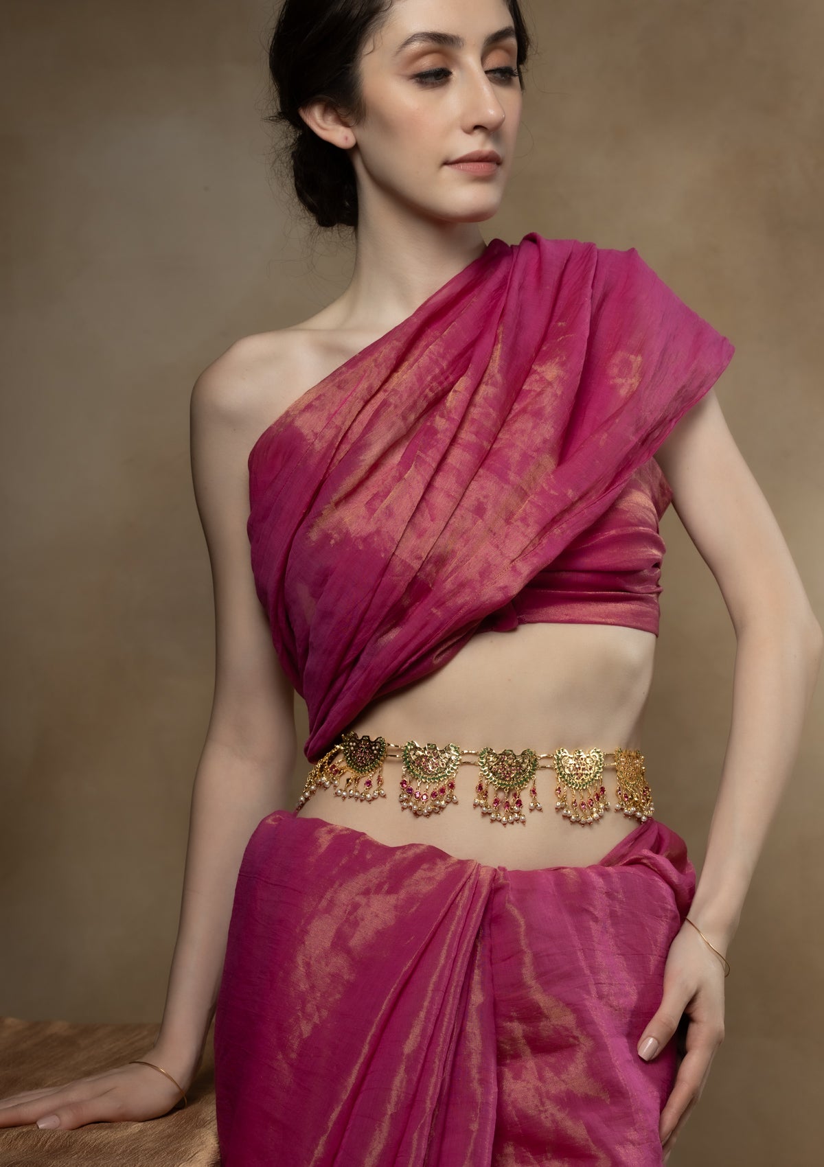 Yamini Gold Tone Silver kamarband