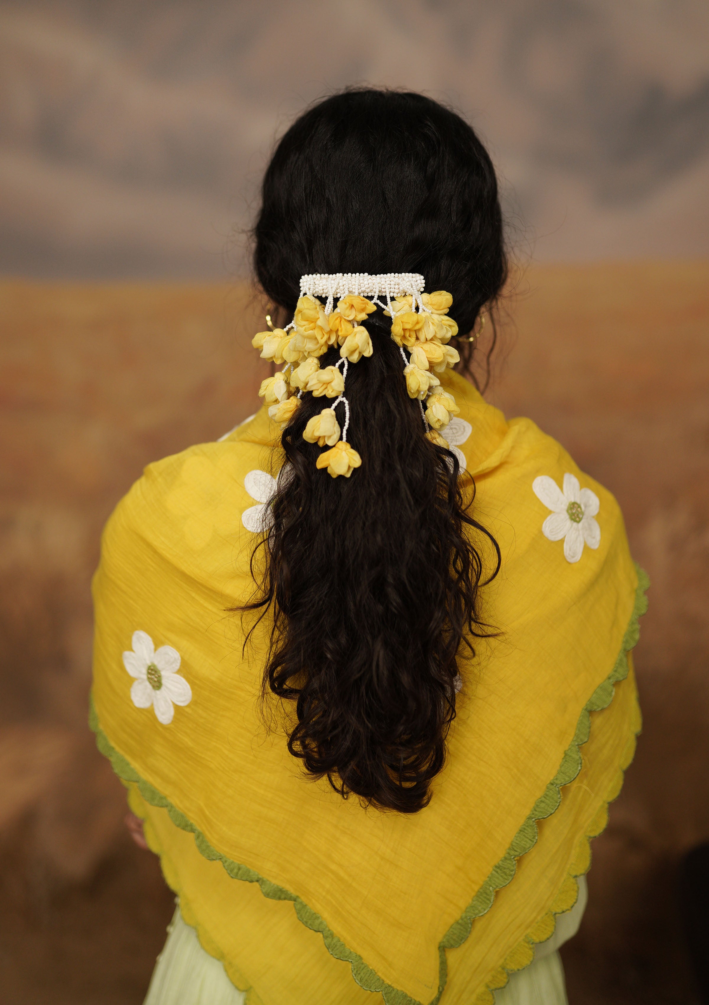 Sunehri Ladi Back Clip