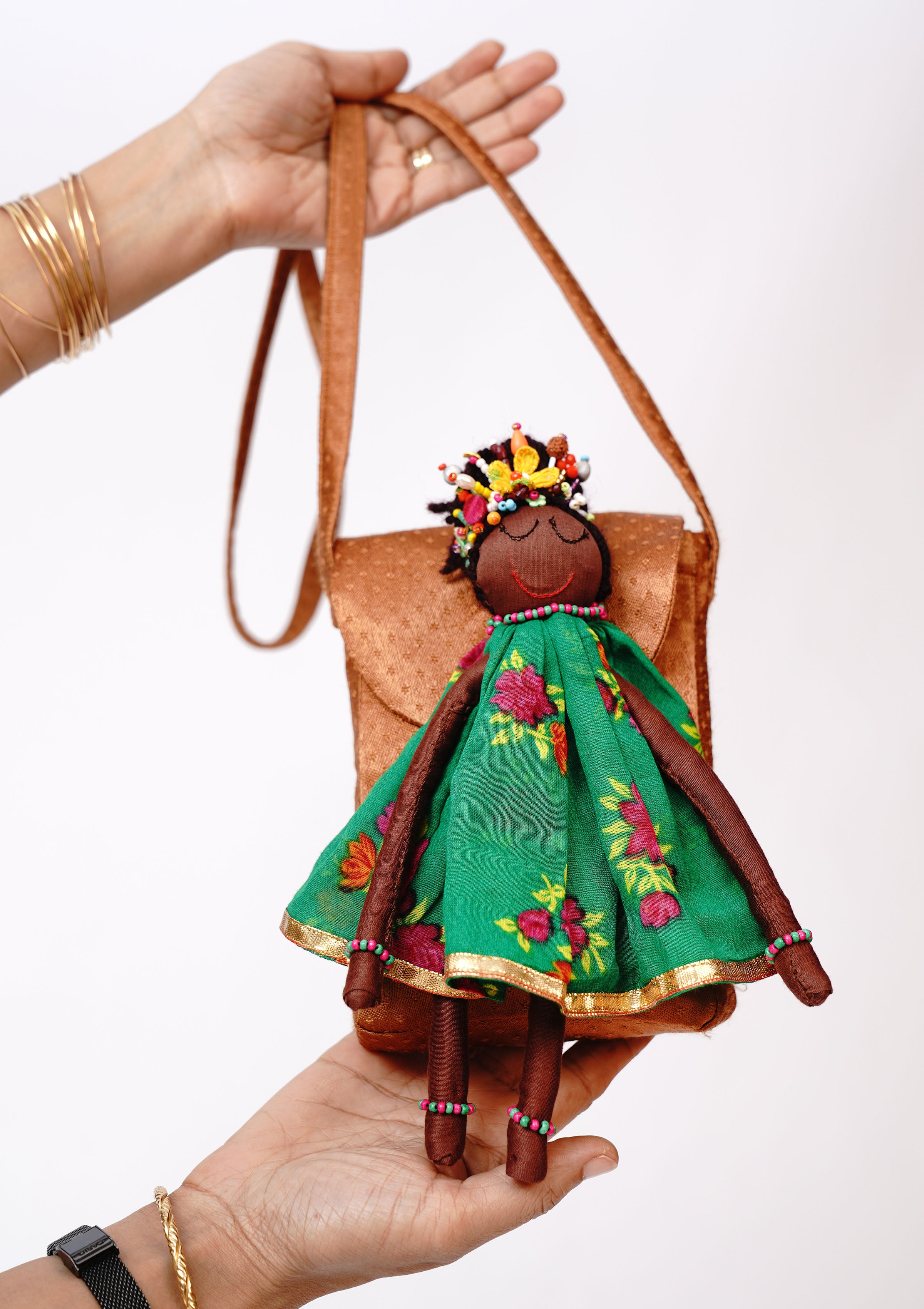 Pavsi Doll