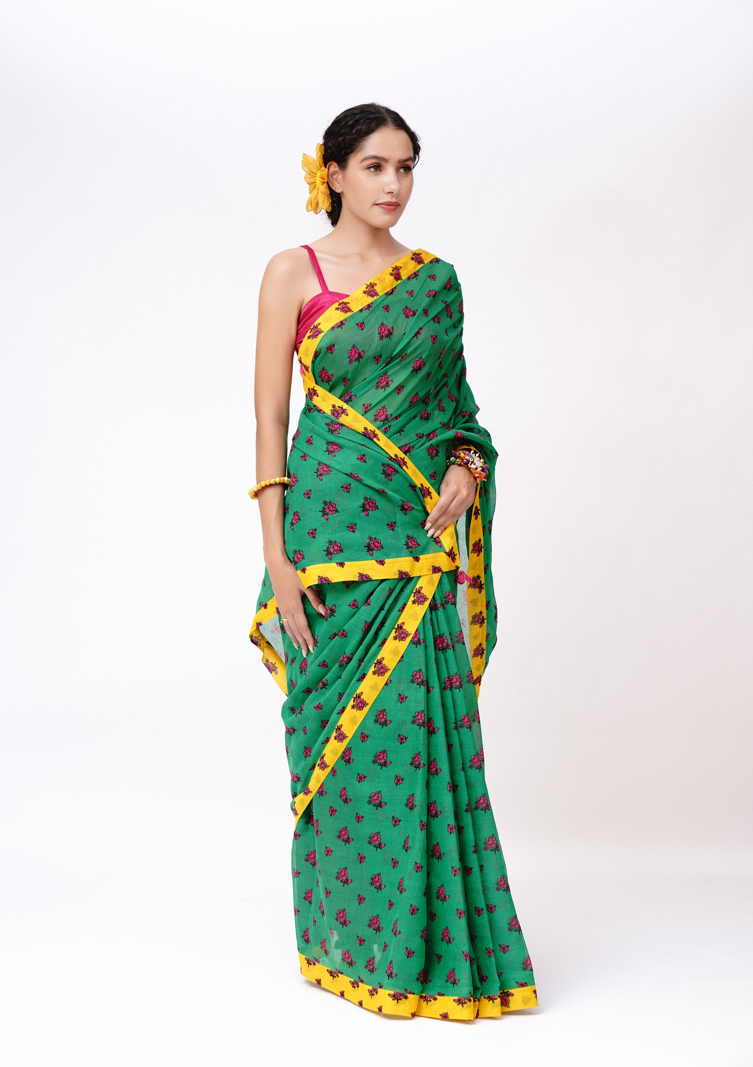 Triptiya Saree