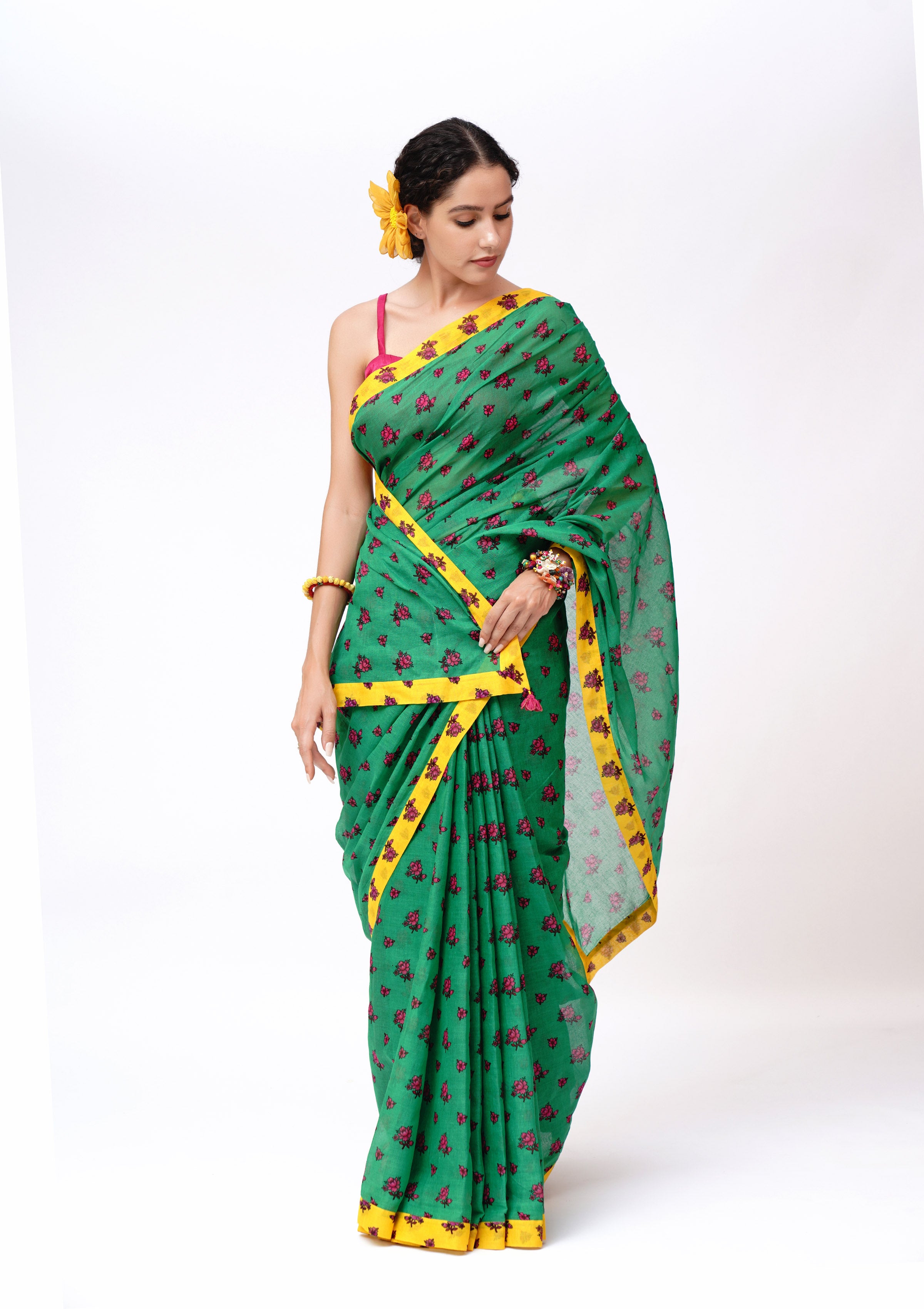 Triptiya Saree