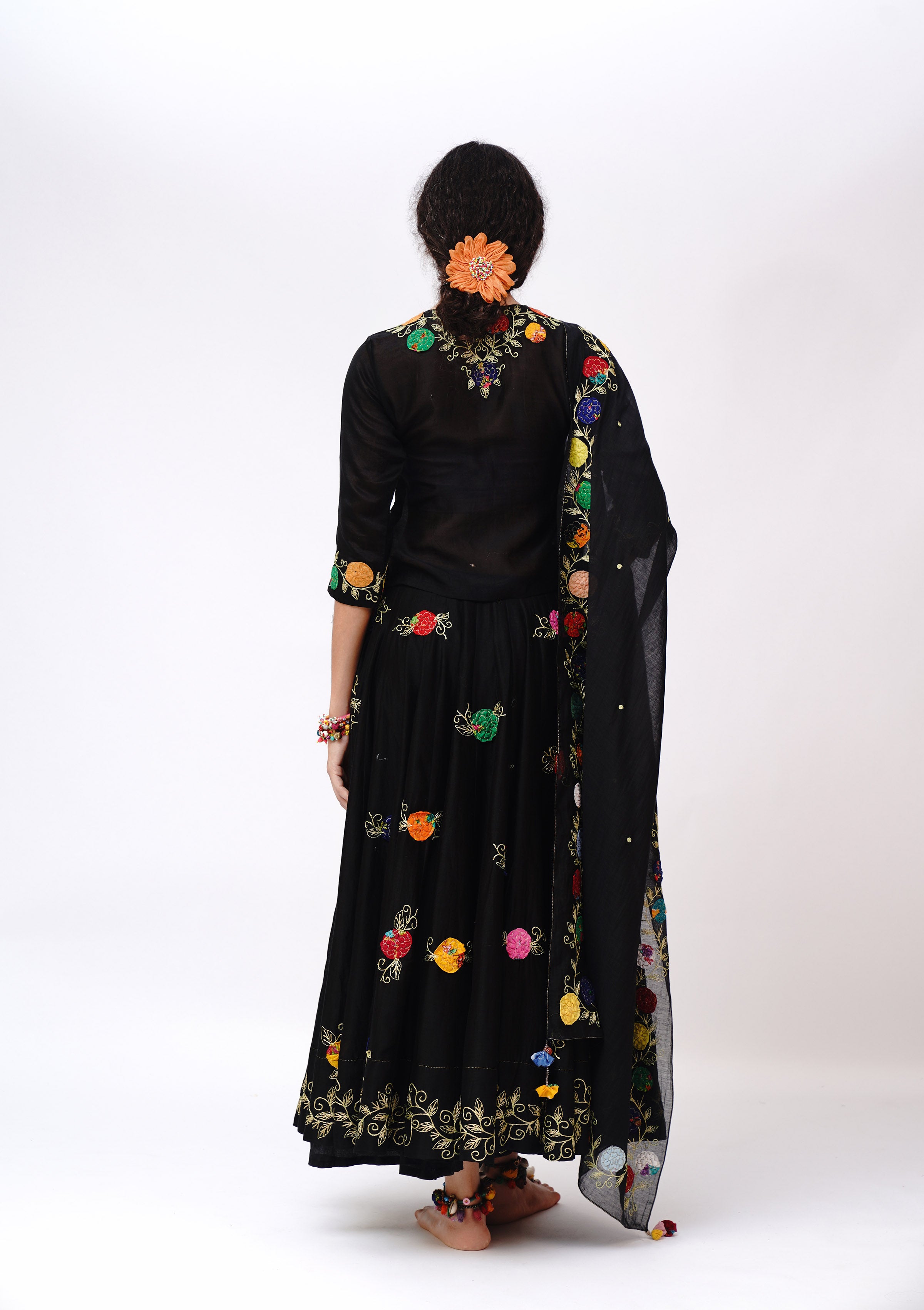Meghrani Ghagra, Choli & Dupatta Set