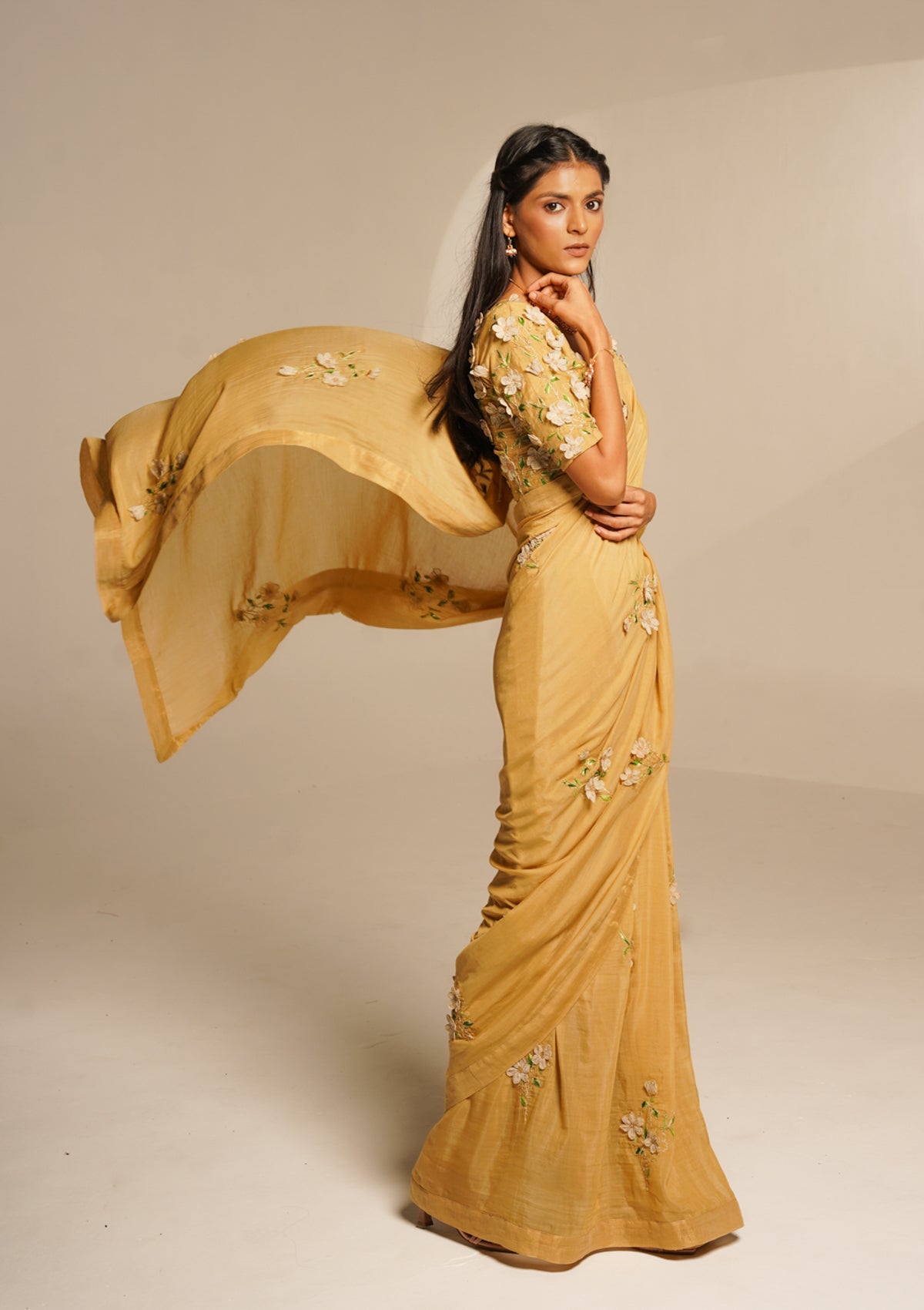 Posie Floral Applique Saree